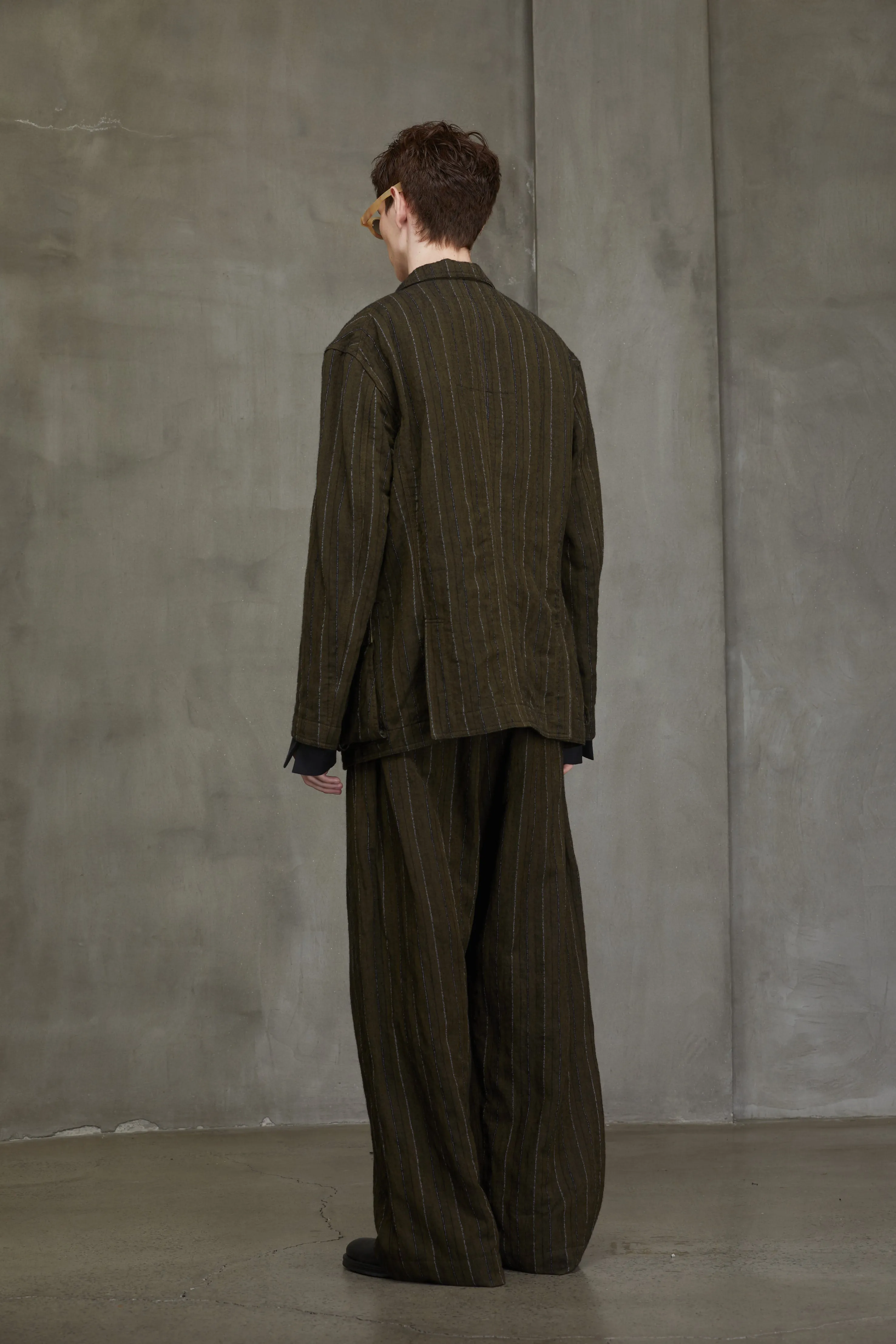 NOTCH LAPEL THREE BUTTON JACKET sold by ziggy chen product image thumbnail 3