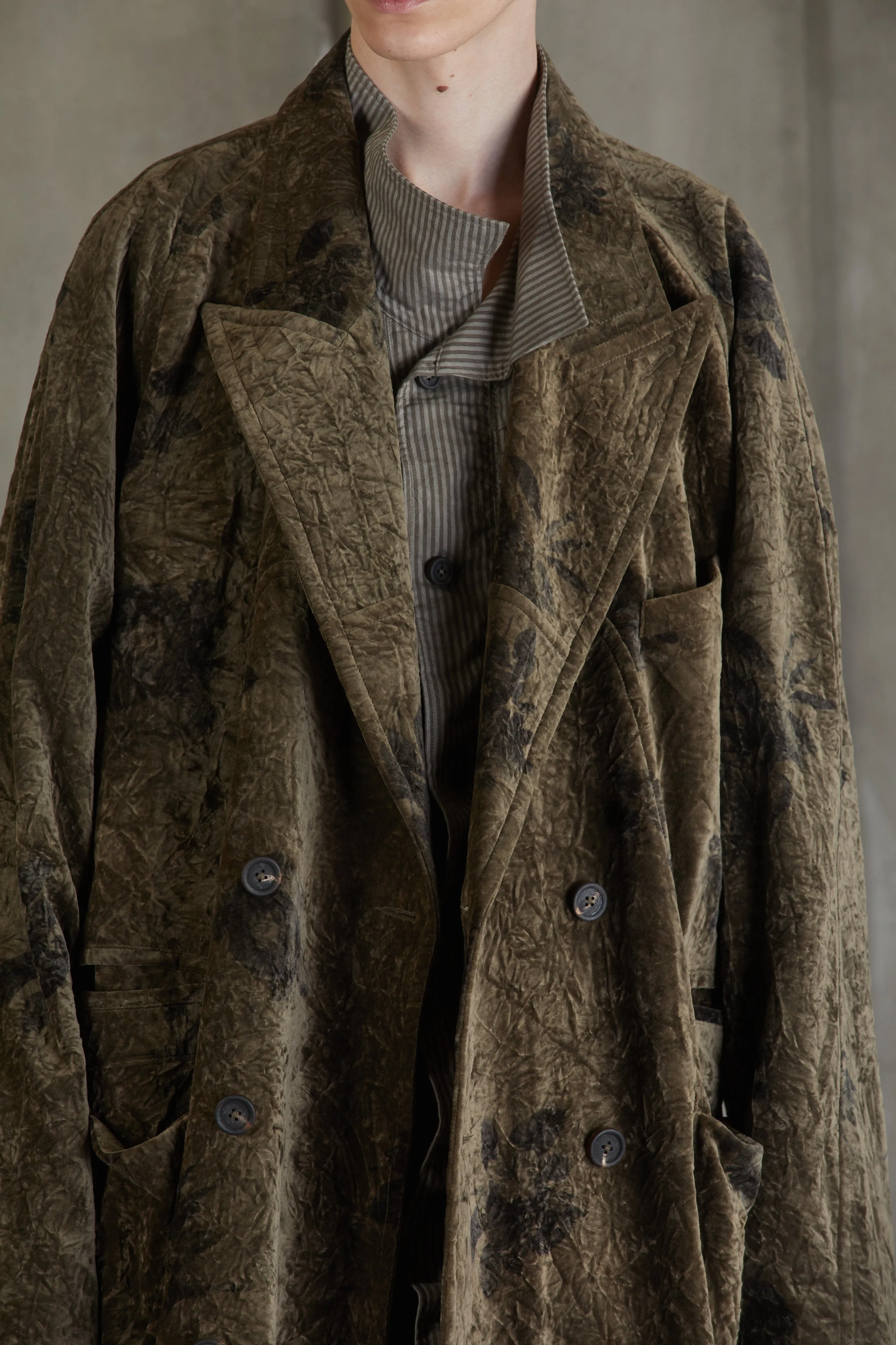 OVERSIZED DOUBLE-BREAST COAT sold by ziggy chen product image thumbnail 5