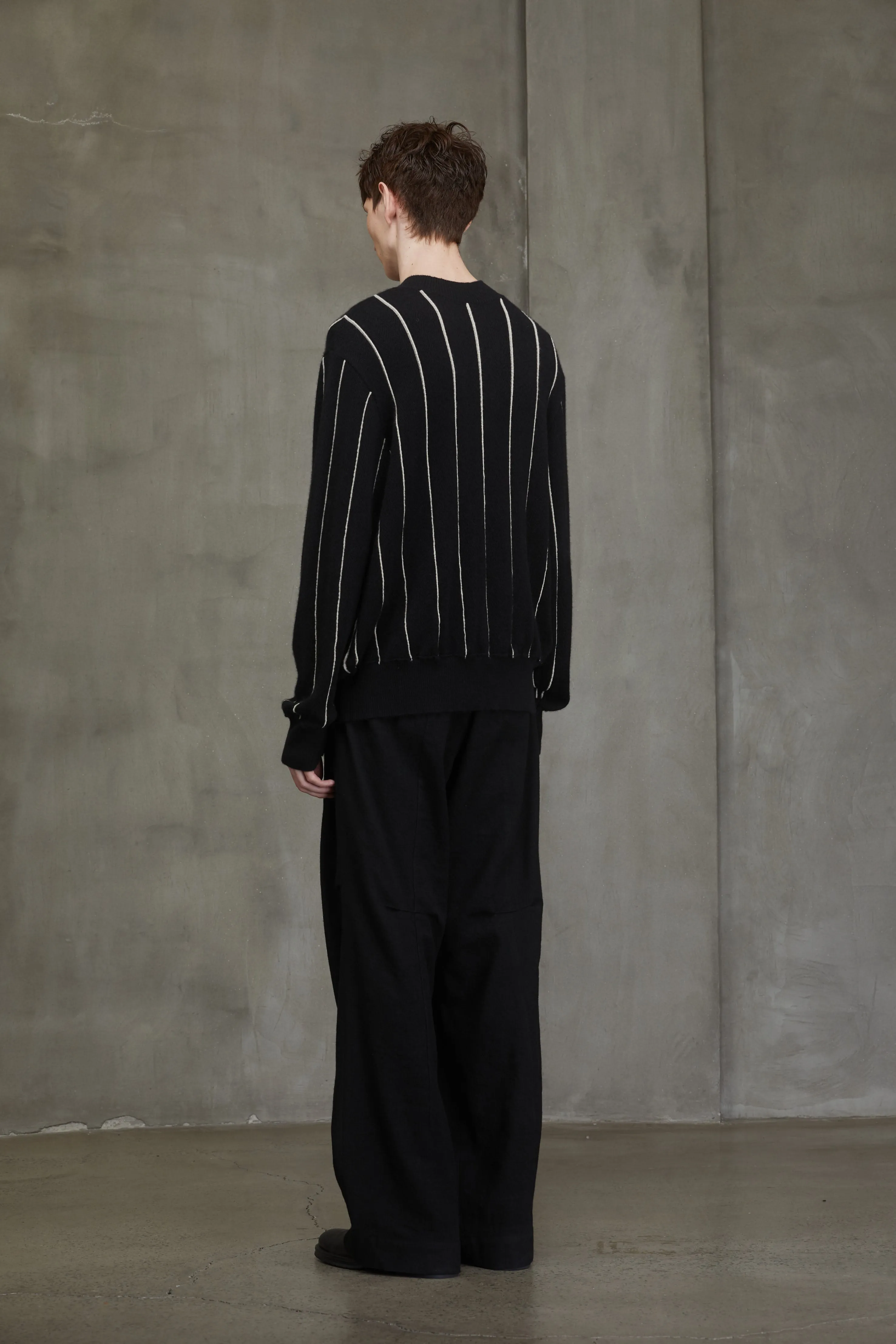 HIGH NECK BUTTONED PULL OVER sold by ziggy chen product image thumbnail 3