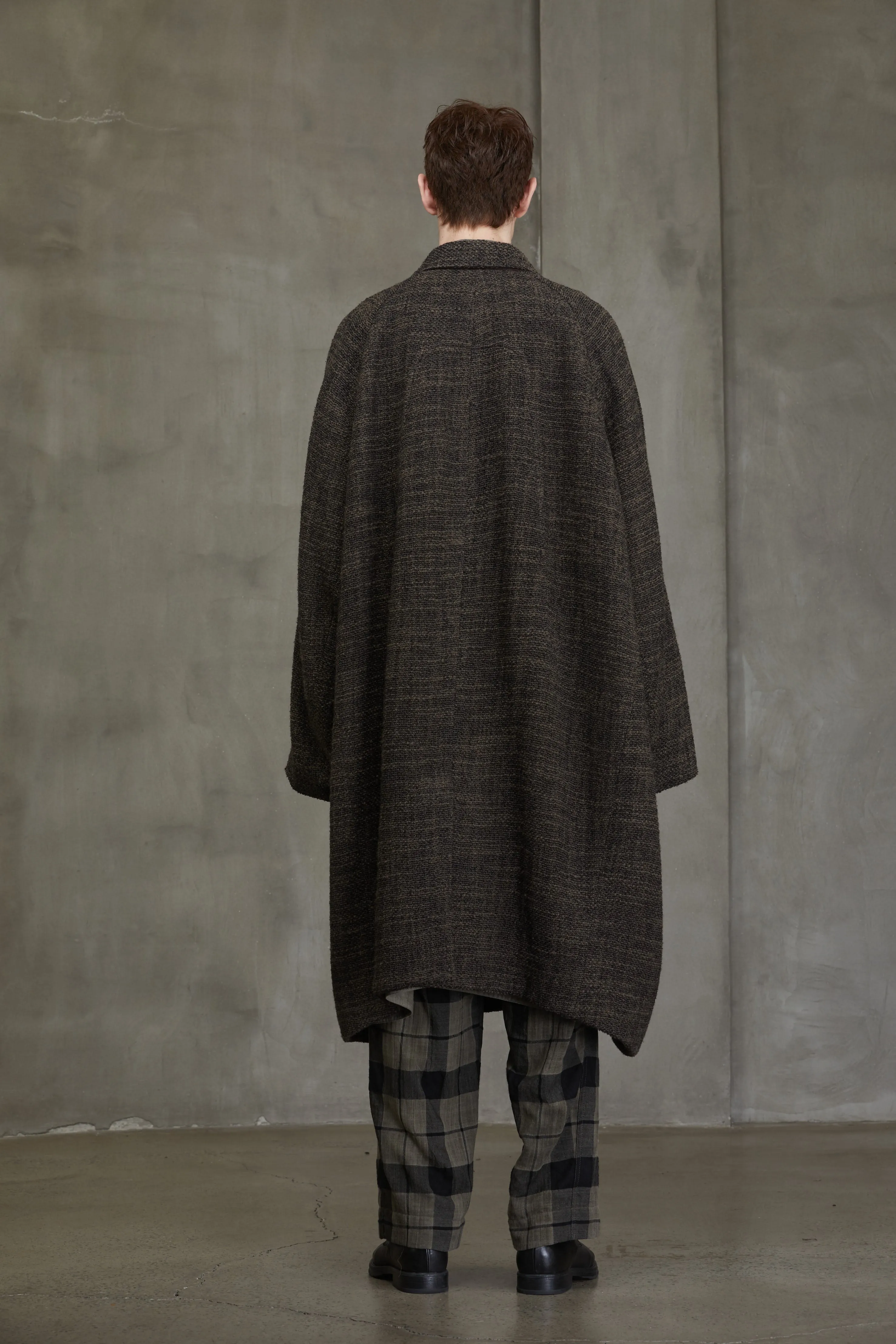 OVERSIZED DOUBLE-BREAST COAT sold by ziggy chen product image thumbnail 4