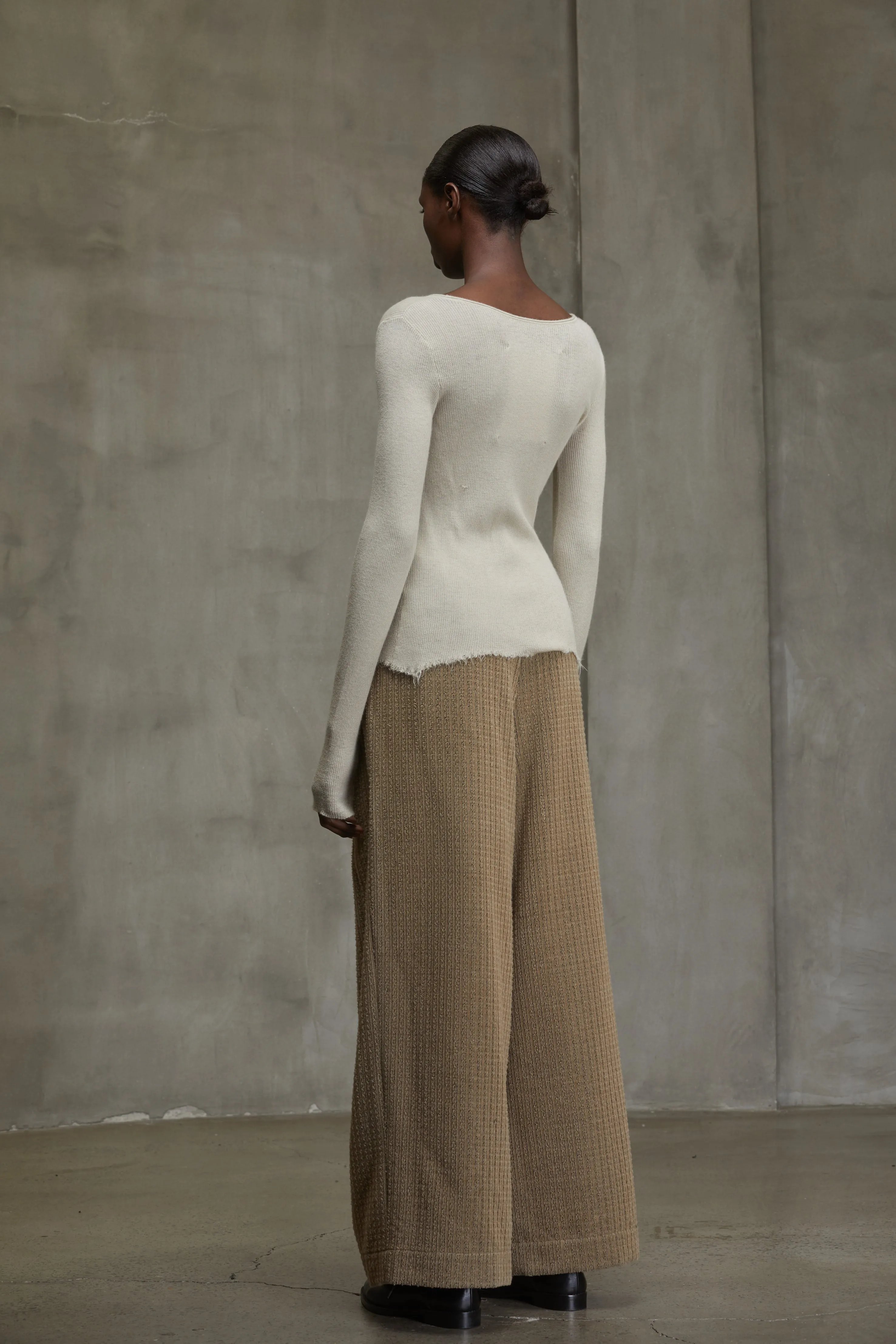 SCOOP NECK RIBBED PULL OVER sold by ziggy chen product image thumbnail 3