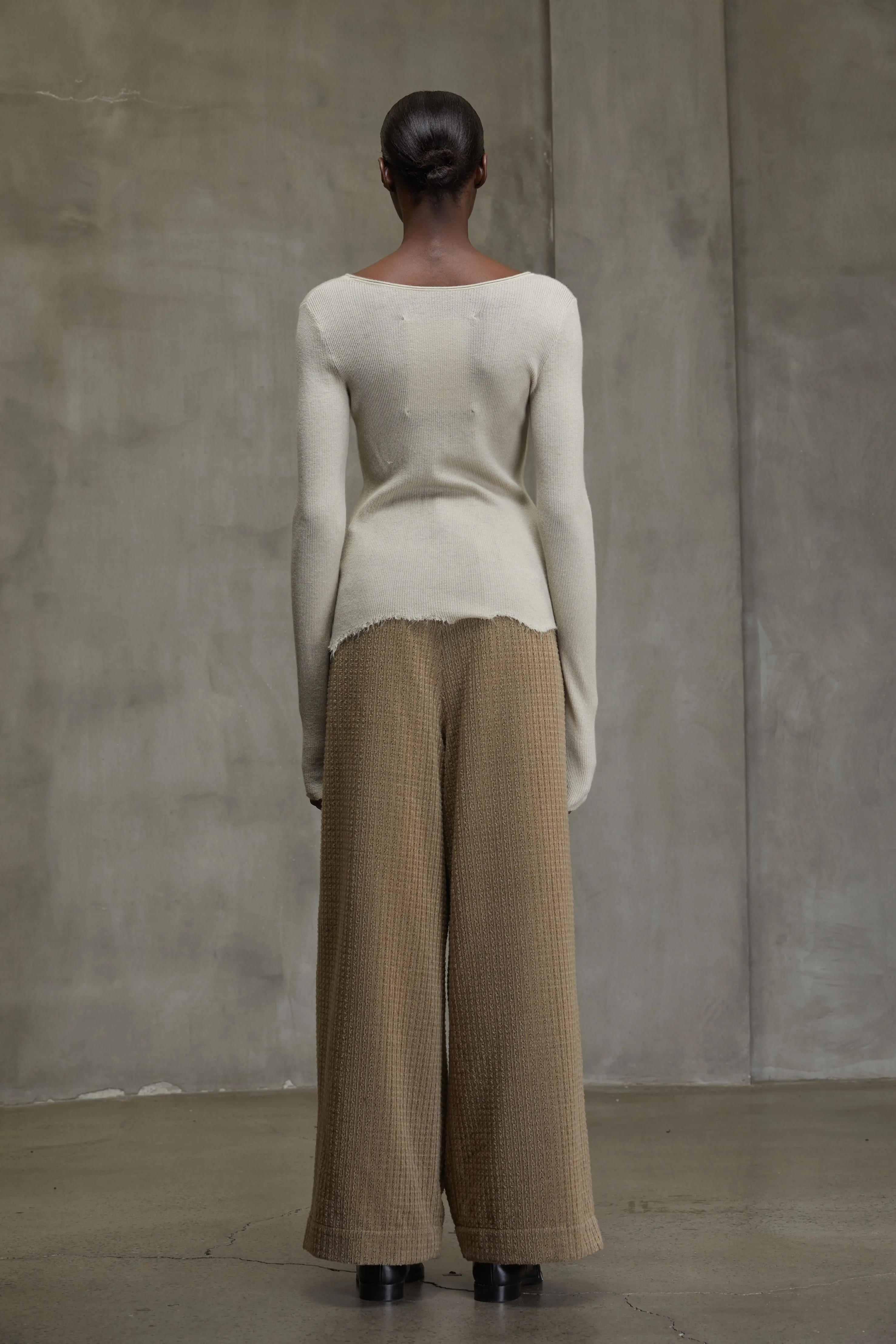 SCOOP NECK RIBBED PULL OVER sold by ziggy chen product image thumbnail 4