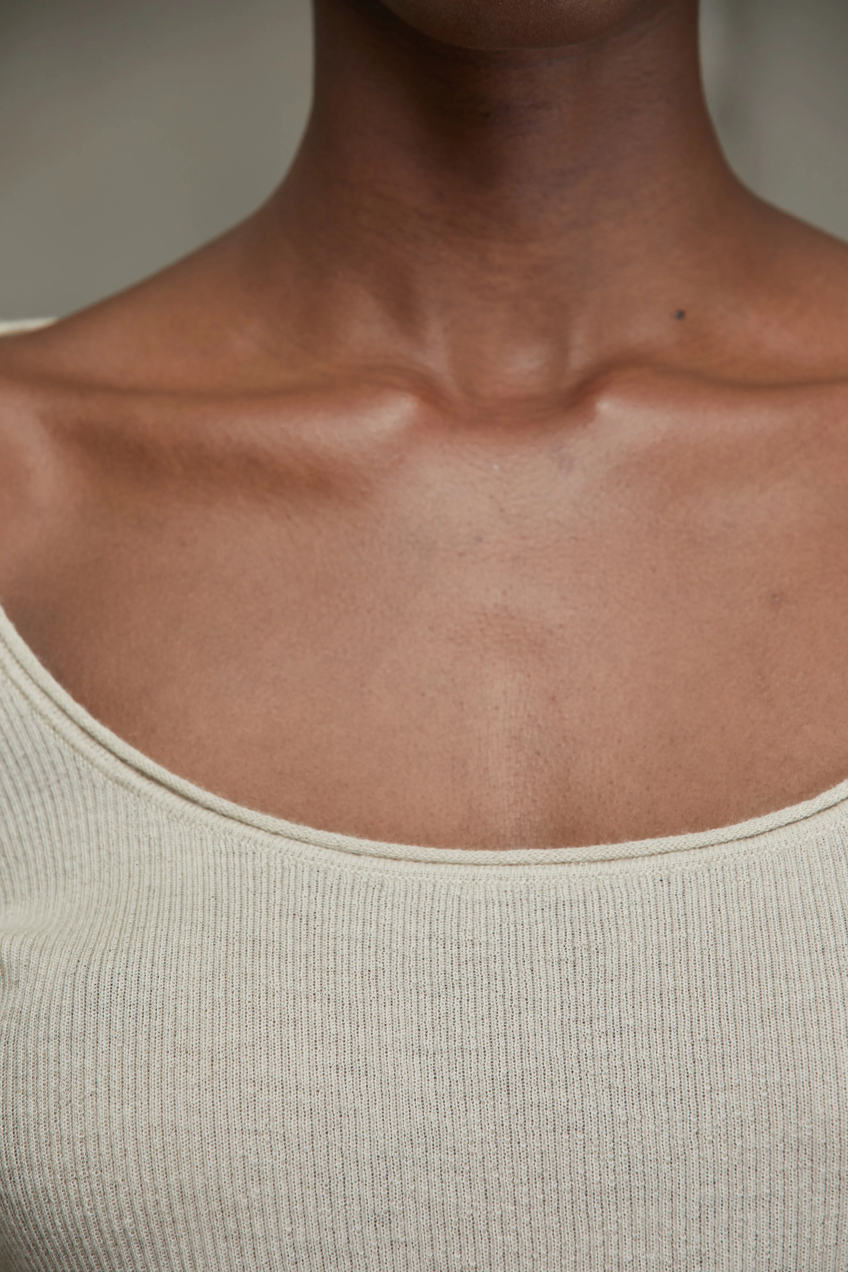 SCOOP NECK RIBBED PULL OVER sold by ziggy chen product image thumbnail 5