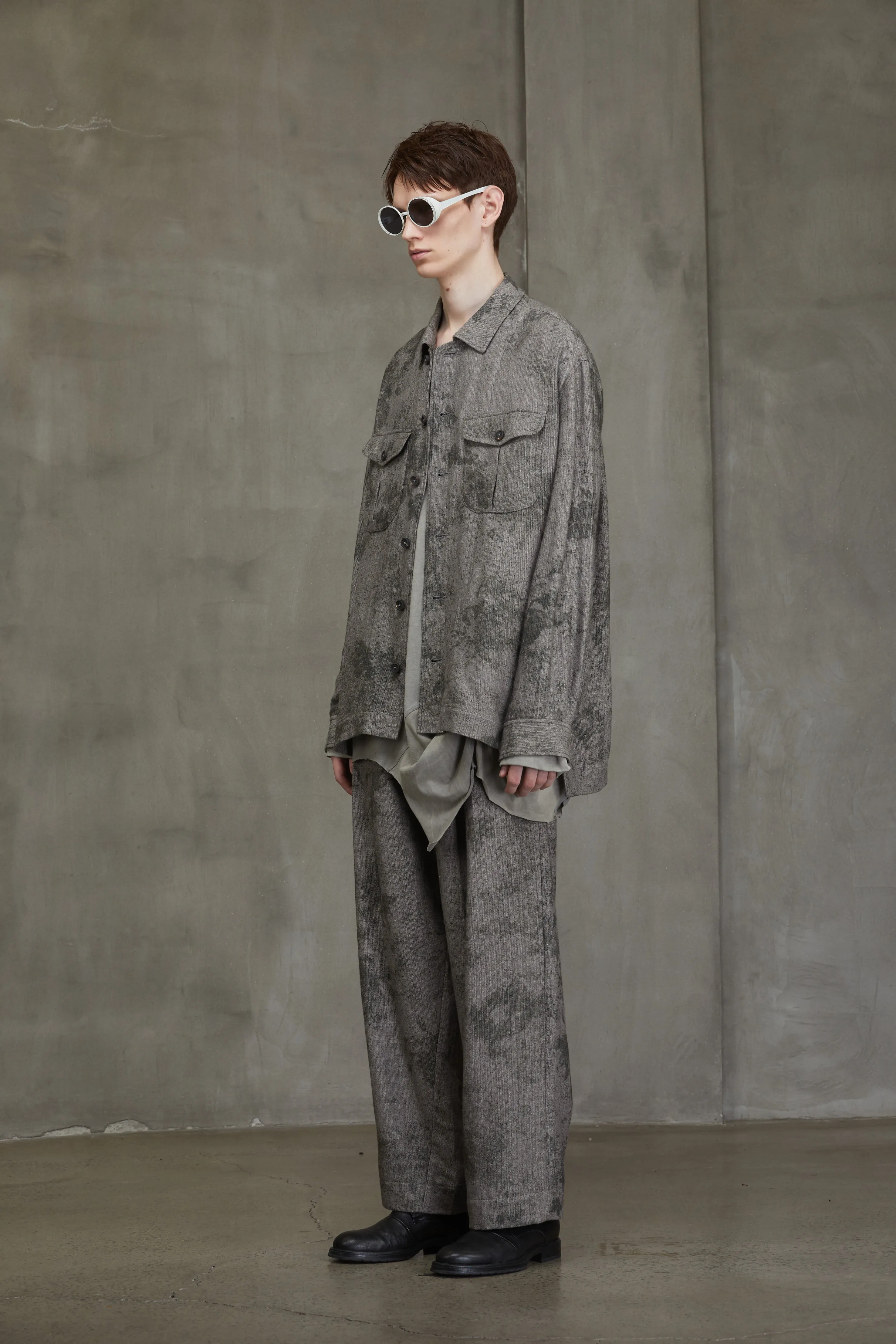 CLASSIC WORKERS SHIRT sold by ziggy chen product image thumbnail 2