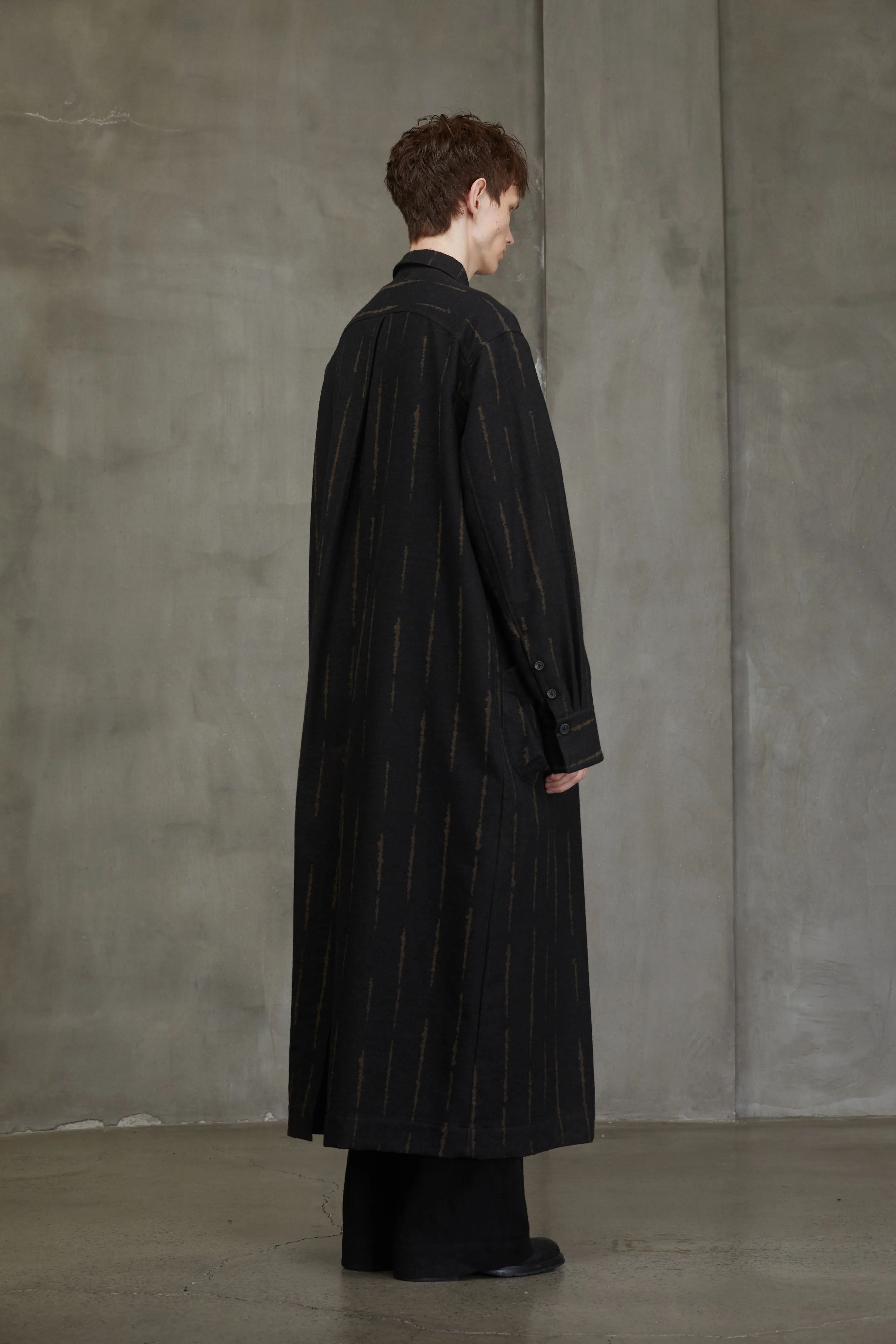 PLEATED LONG SHIRT sold by ziggy chen product image thumbnail 4