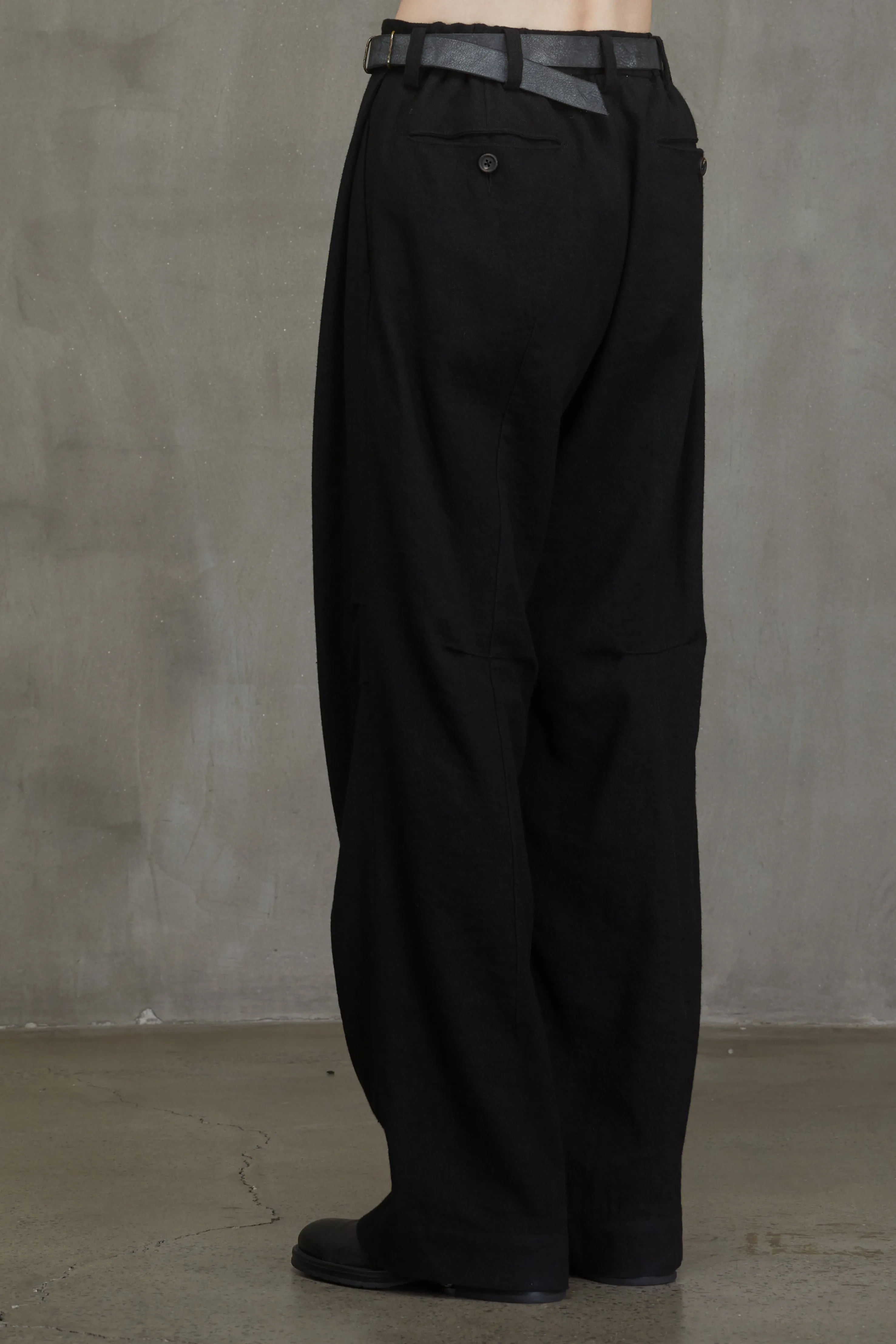 ARTICULATED KNEE WIDE LEG TROUSERS sold by ziggy chen product image thumbnail 3
