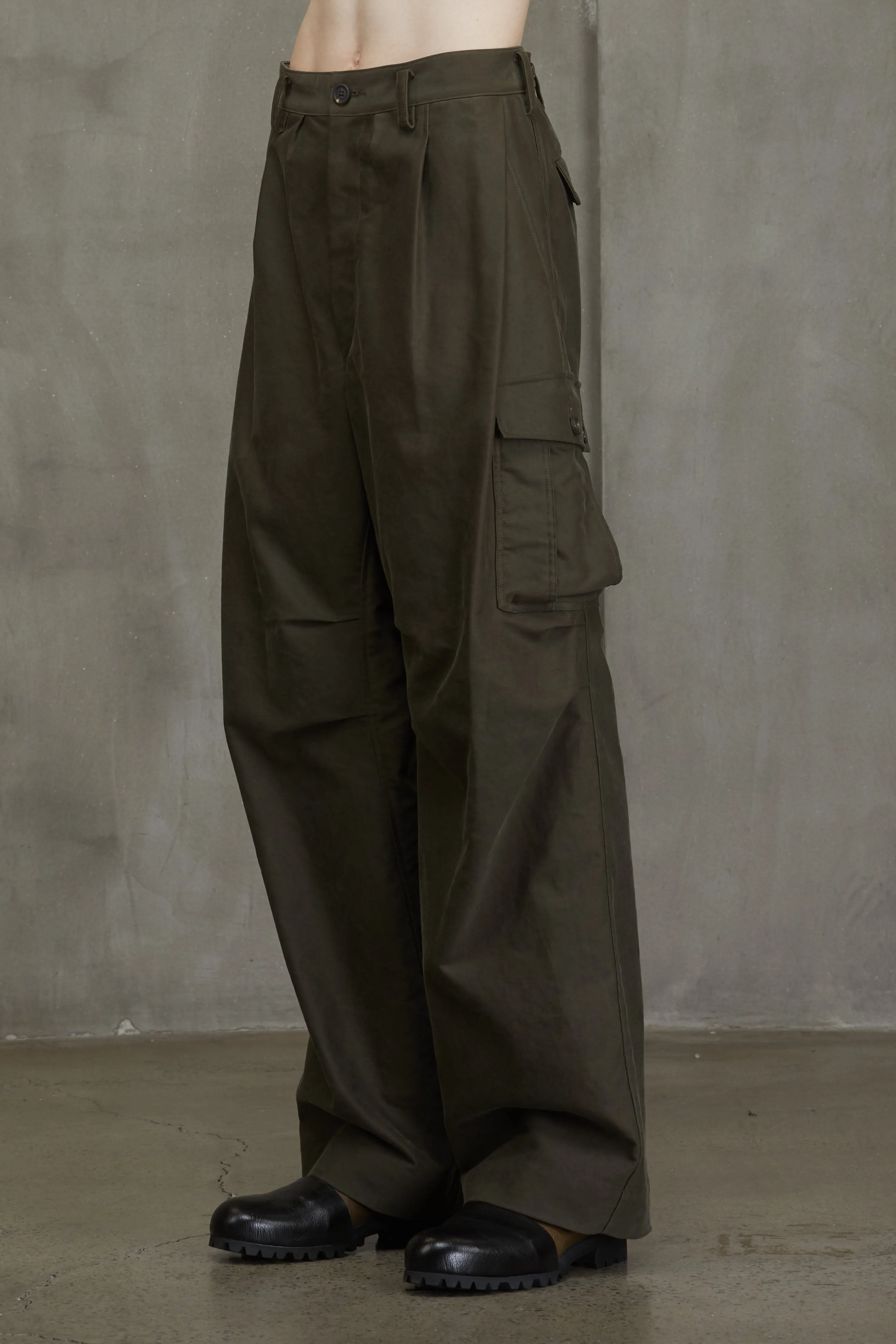 DROP CROTCH CARGOS PANTS sold by ziggy chen product image thumbnail 2