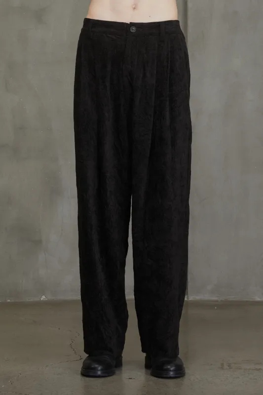 VELVET FRONT PLEAT TROUSERS sold by ziggy chen