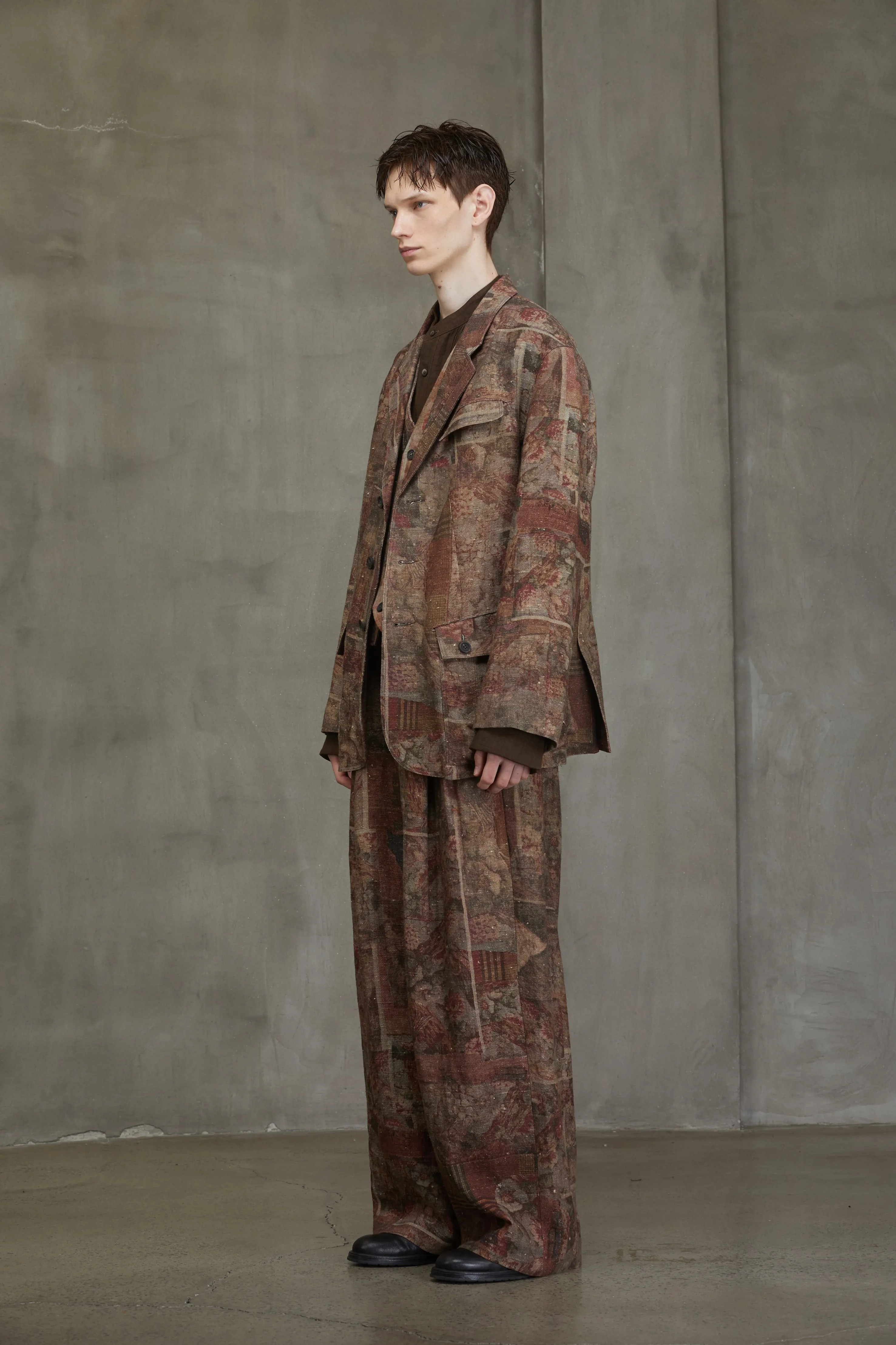 THREE BUTTON DIGITAL PRINT JACKET sold by ziggy chen product image thumbnail 2