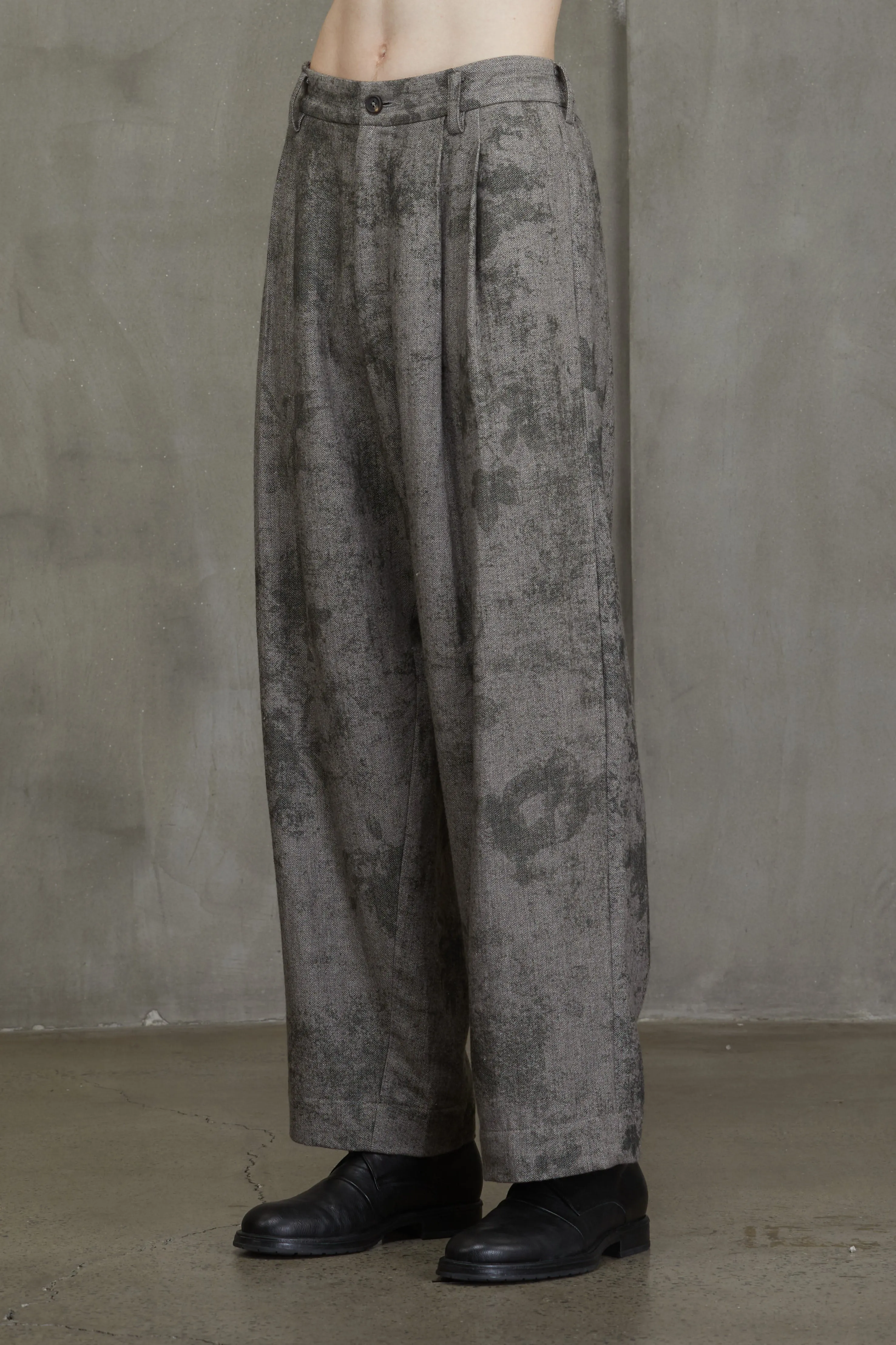 FRONT PLEAT TROUSERS sold by ziggy chen product image thumbnail 2