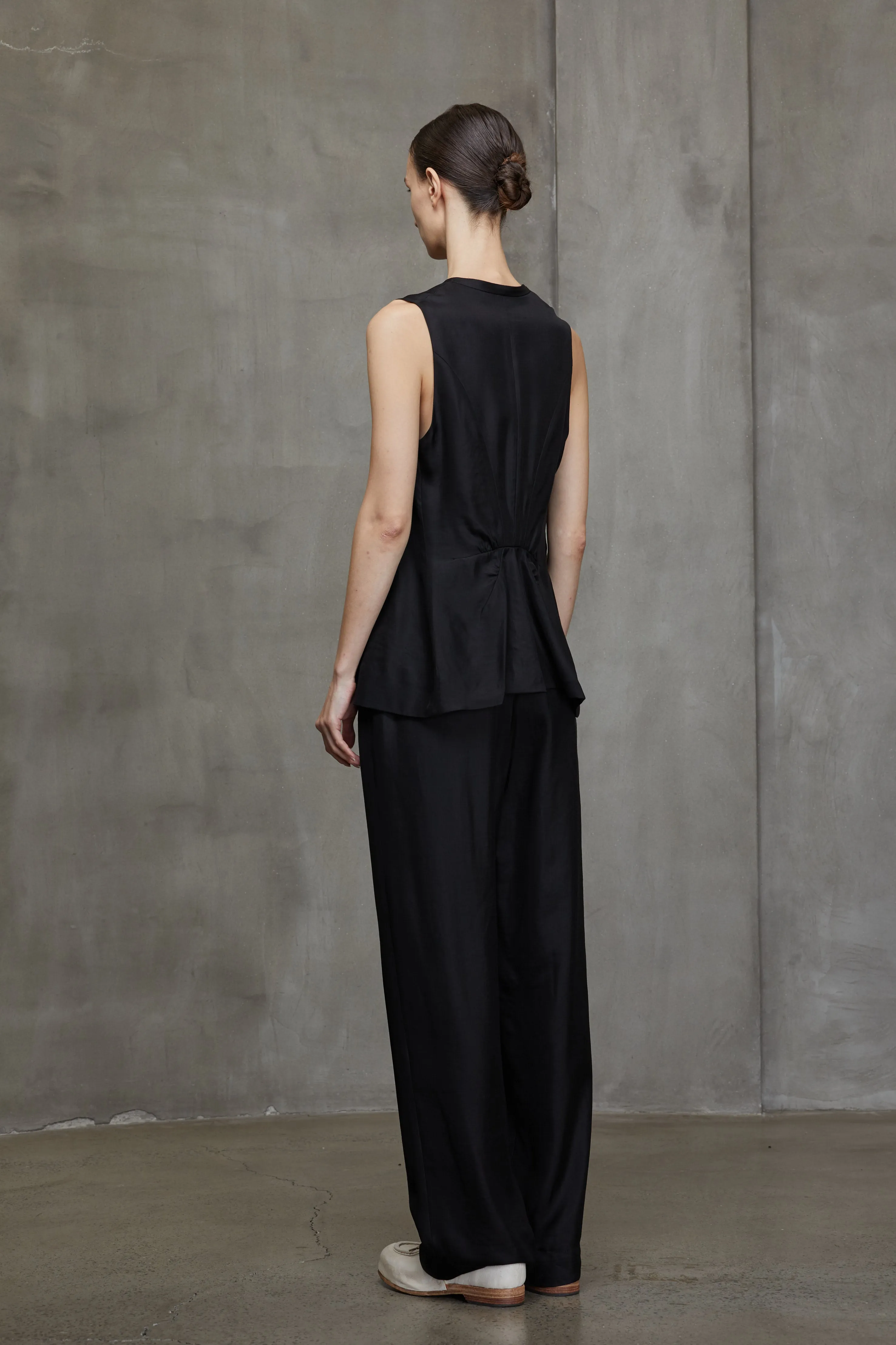 SINGLE BUTTON LONG WAISTCOAT sold by ziggy chen product image thumbnail 3