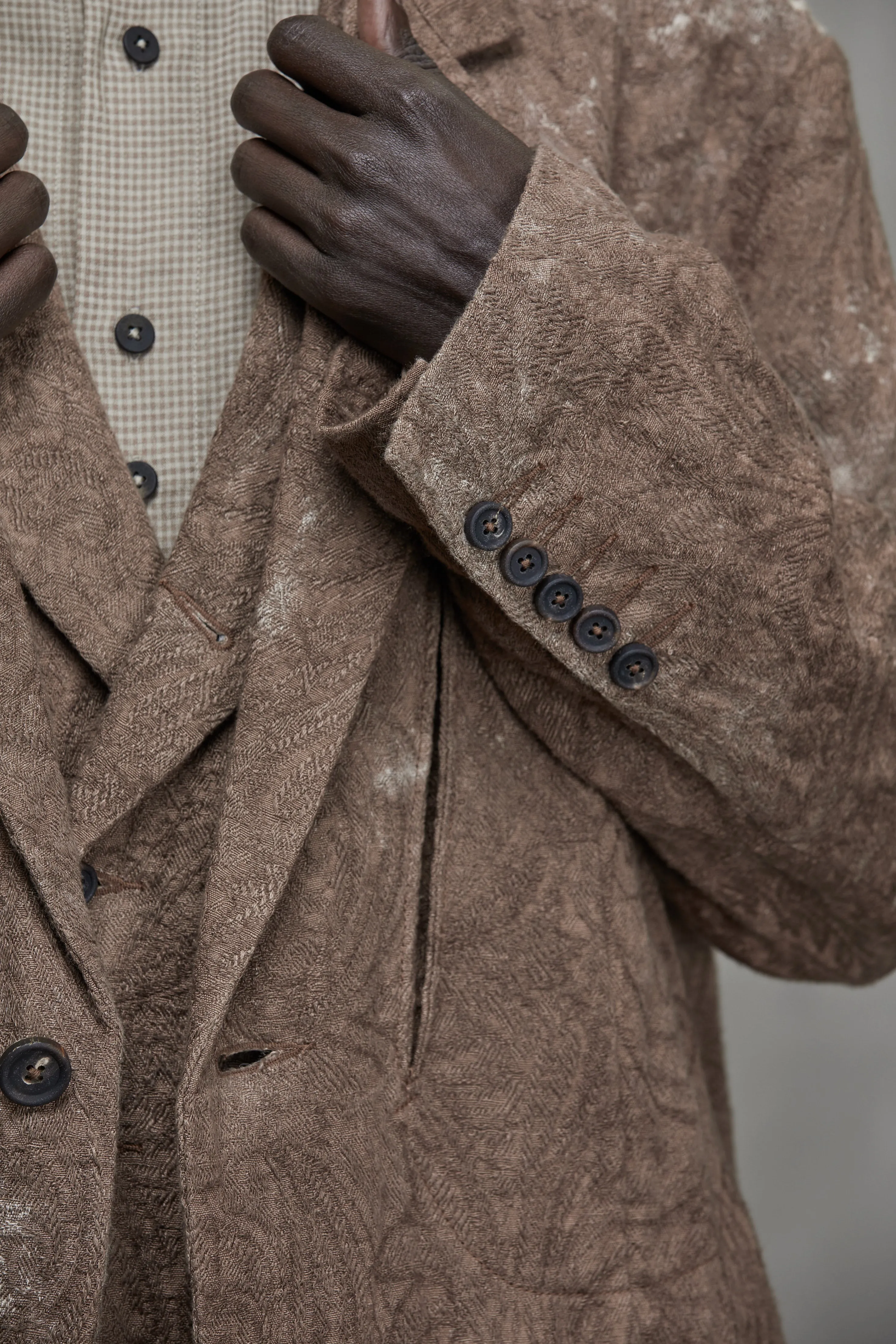 CLASSIC TWO BUTTON BLAZER sold by ziggy chen product image thumbnail 5