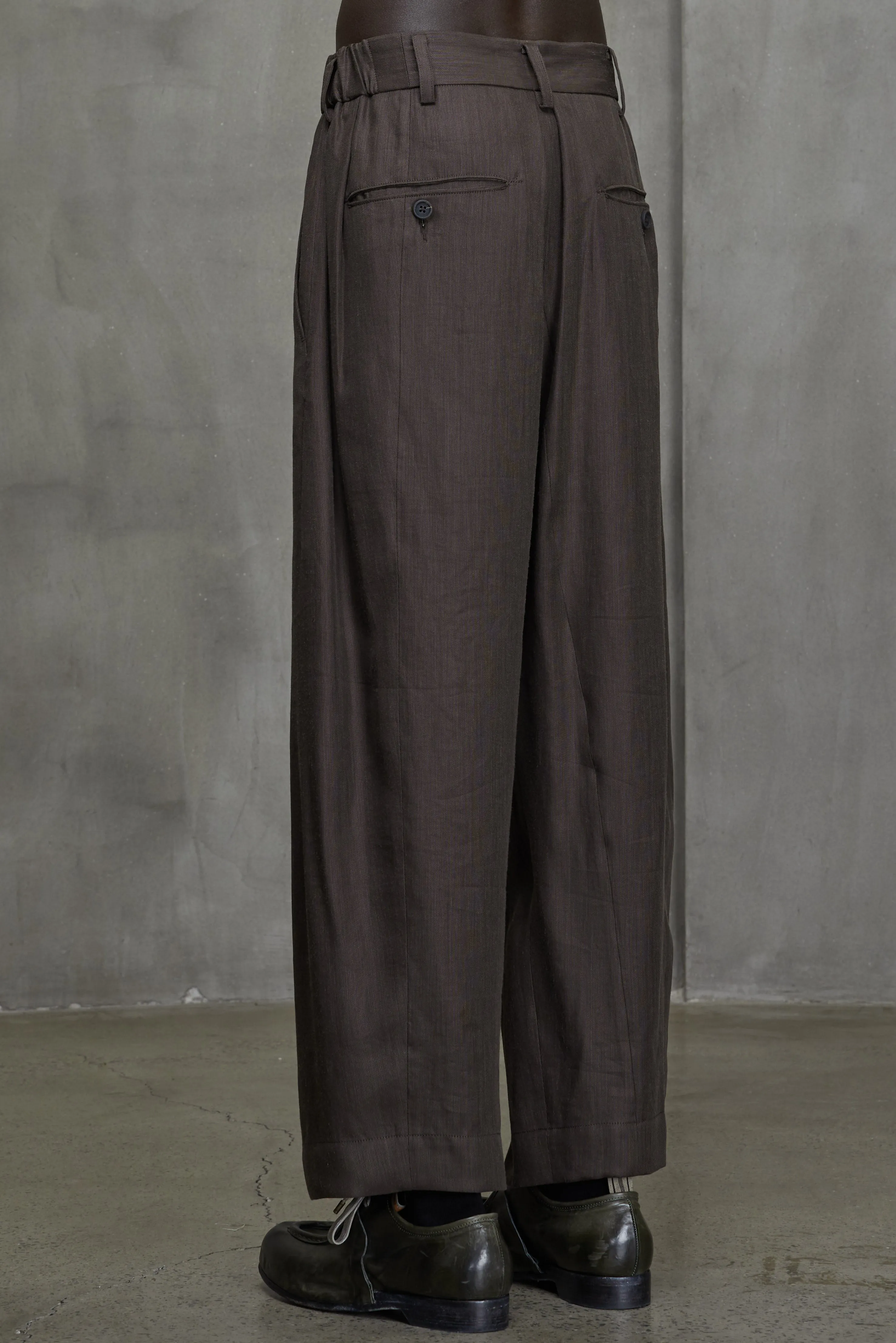 FRONT PLEAT TAPERED LONG TROUSERS sold by ziggy chen product image thumbnail 3