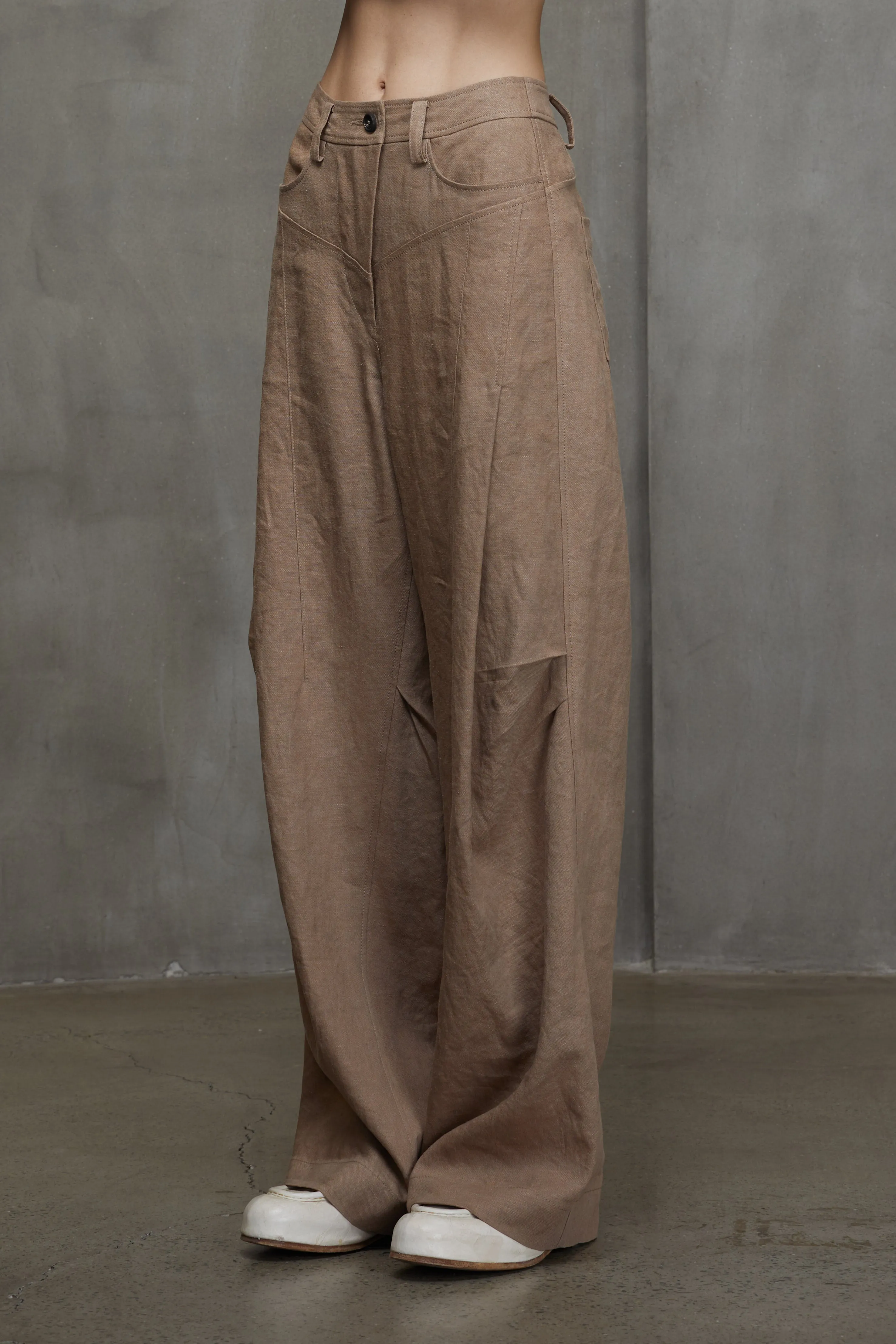 ARTICULATED KNEE WIDE LEG TROUSERS sold by ziggy chen product image thumbnail 2