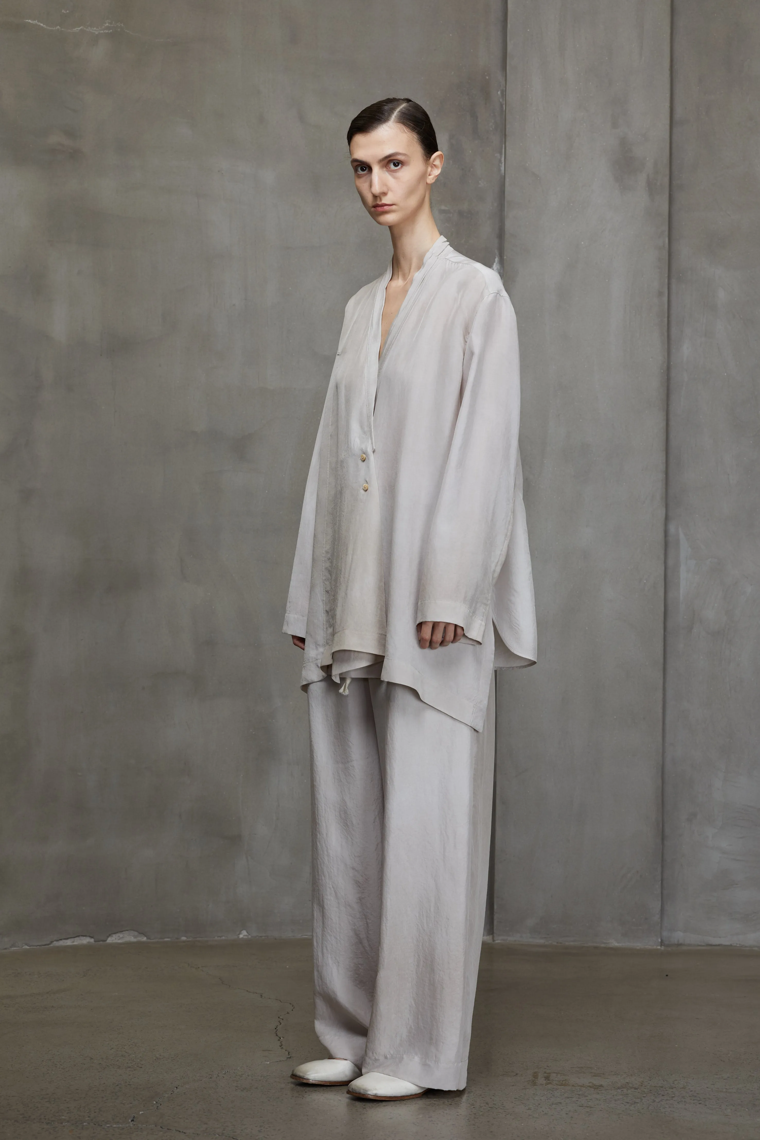 ASYMMETRIC SHIRT JACKET sold by ziggy chen product image thumbnail 2