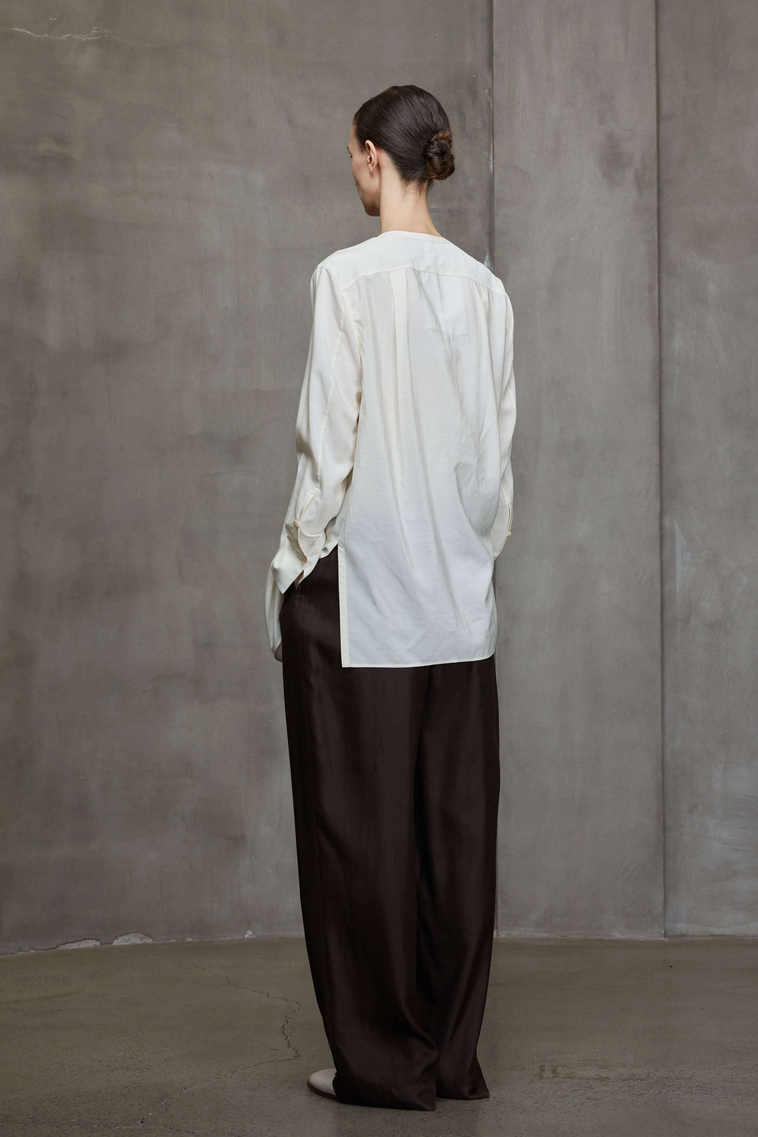 PLEATED LONG SHIRT sold by ziggy chen product image thumbnail 3