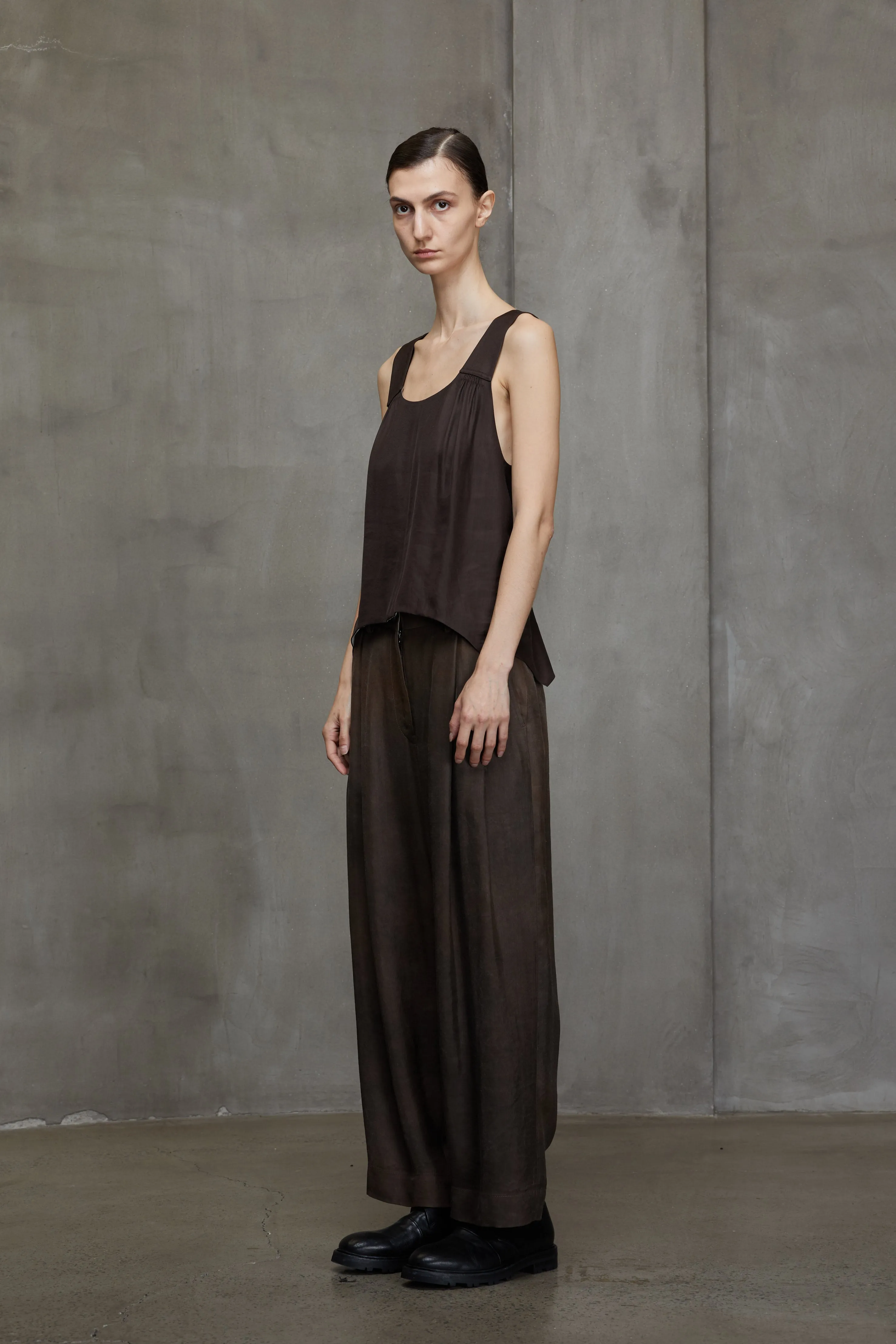 BACK STRAP HALTER TOP sold by ziggy chen product image thumbnail 2