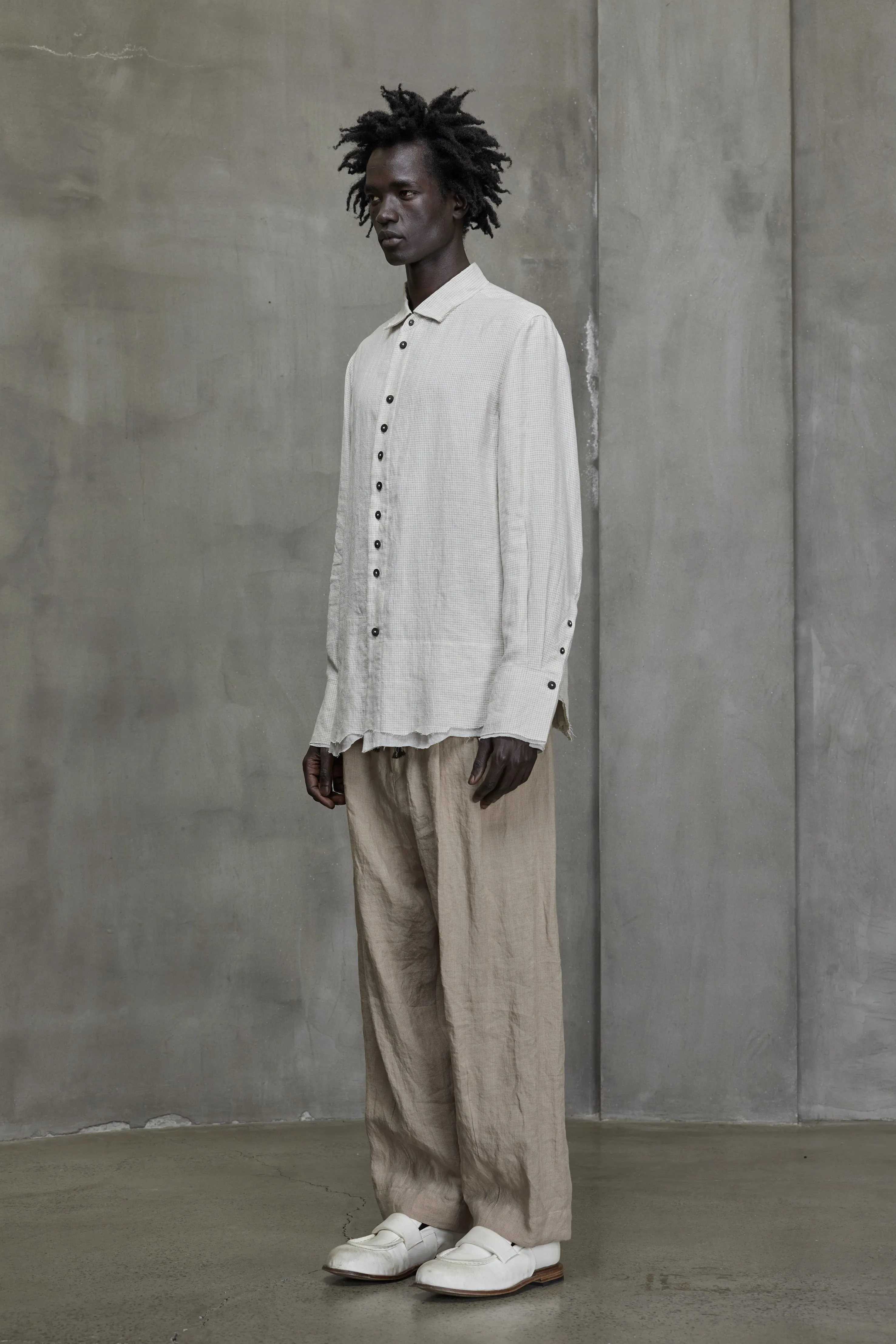 DISTRESSED SLIM SHIRT sold by ziggy chen product image thumbnail 2