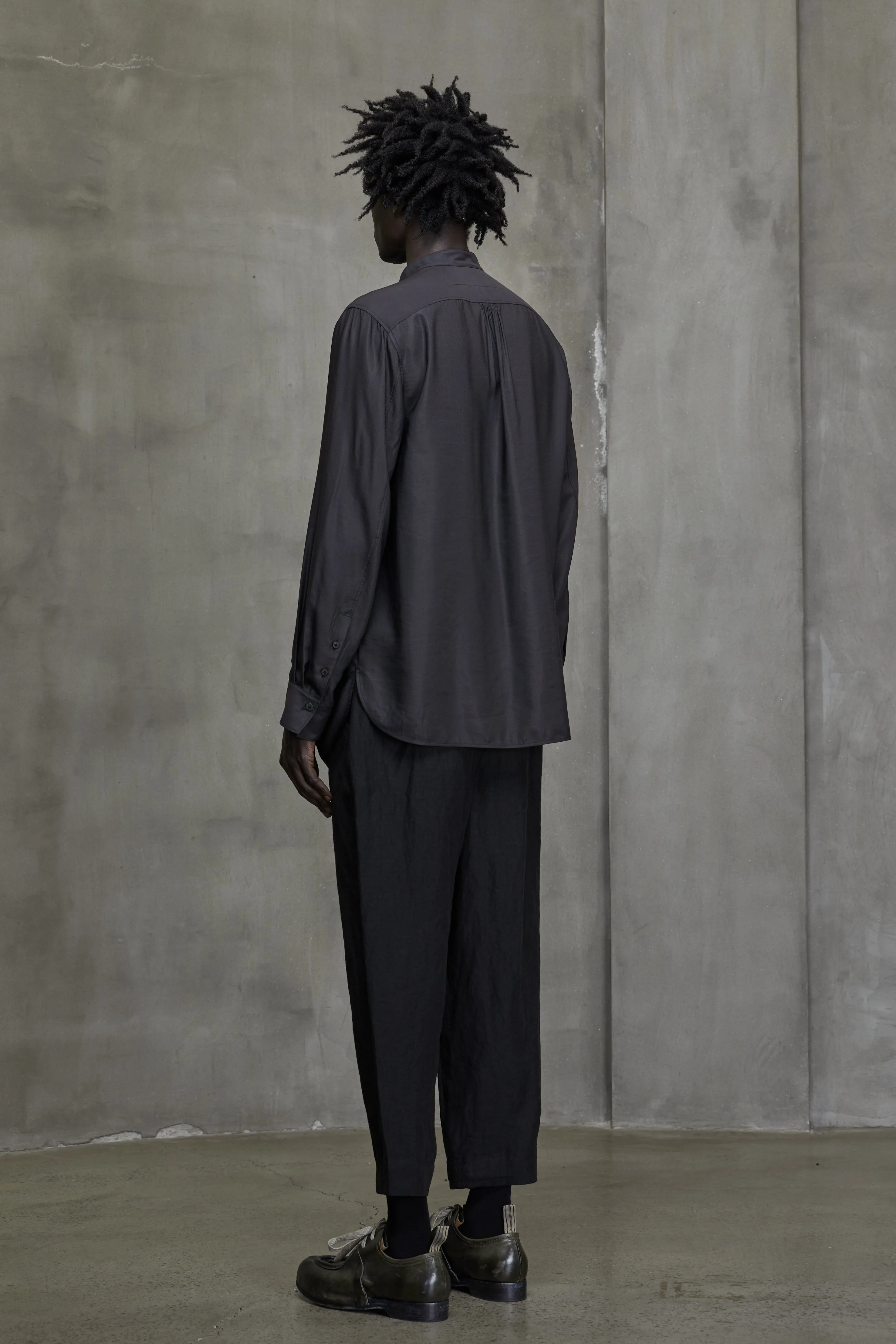 MANDARIN COLLAR POCKET SHIRT sold by ziggy chen product image thumbnail 3