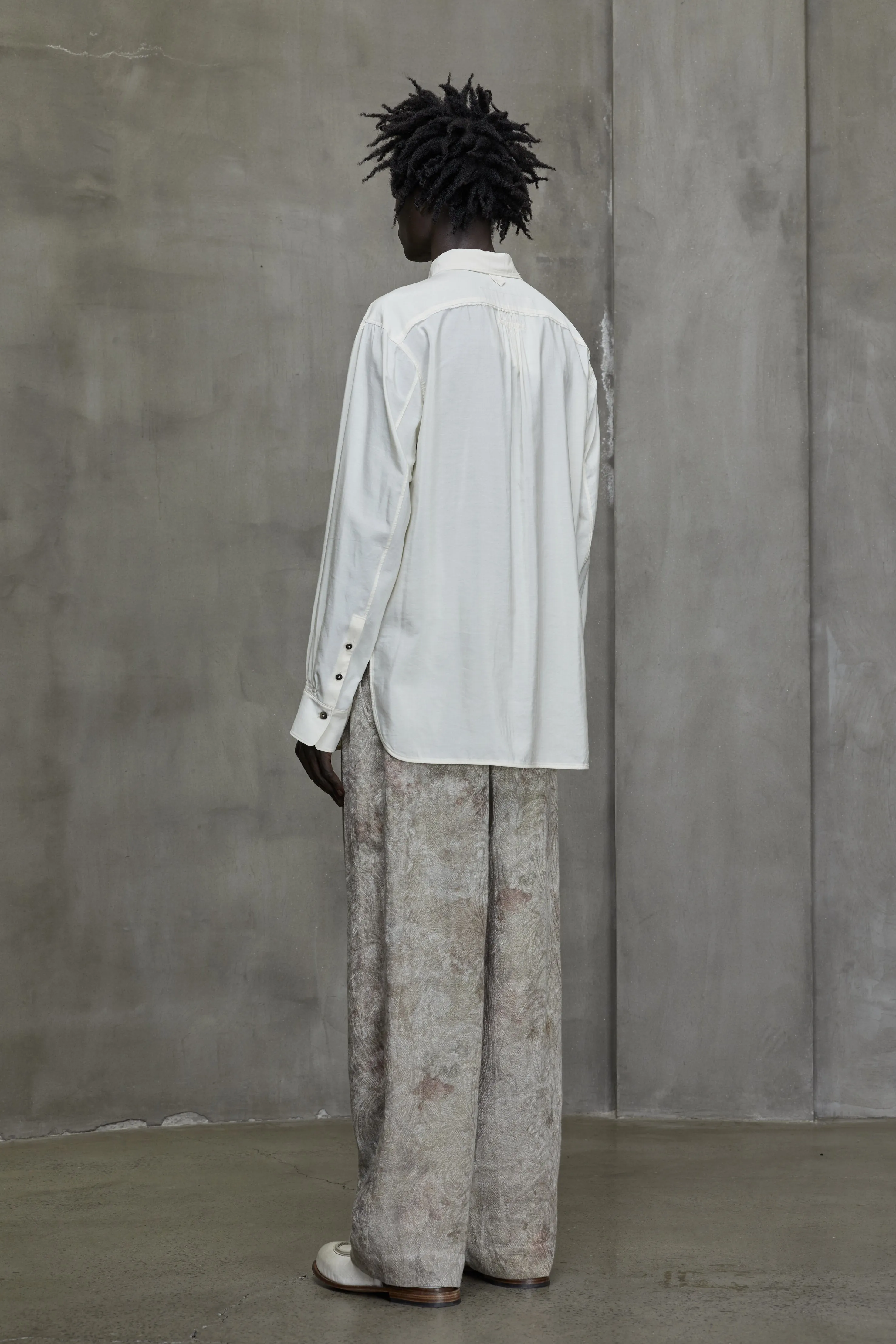 SYMMETRICAL FRONT PIECE SHIRT sold by ziggy chen product image thumbnail 3