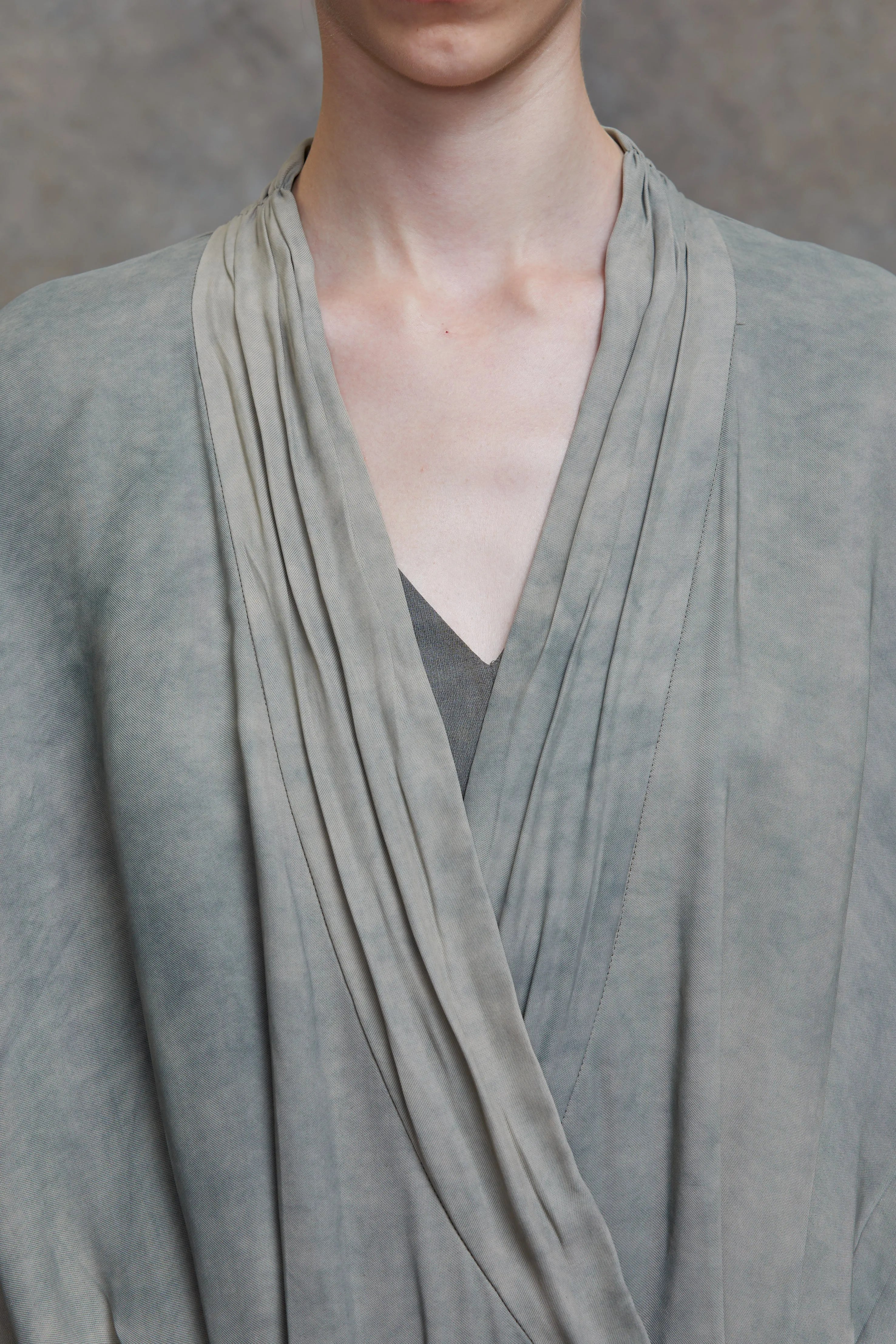 WIDE SLEEVE LONG DRESSCOAT sold by ziggy chen product image thumbnail 5