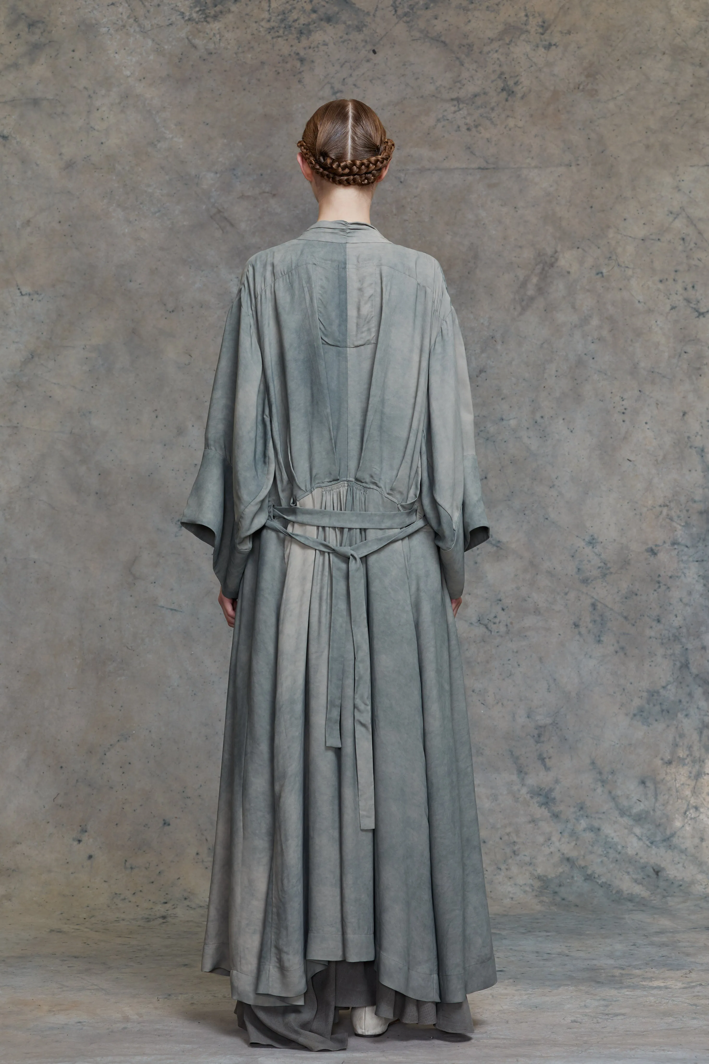 WIDE SLEEVE LONG DRESSCOAT sold by ziggy chen product image thumbnail 4