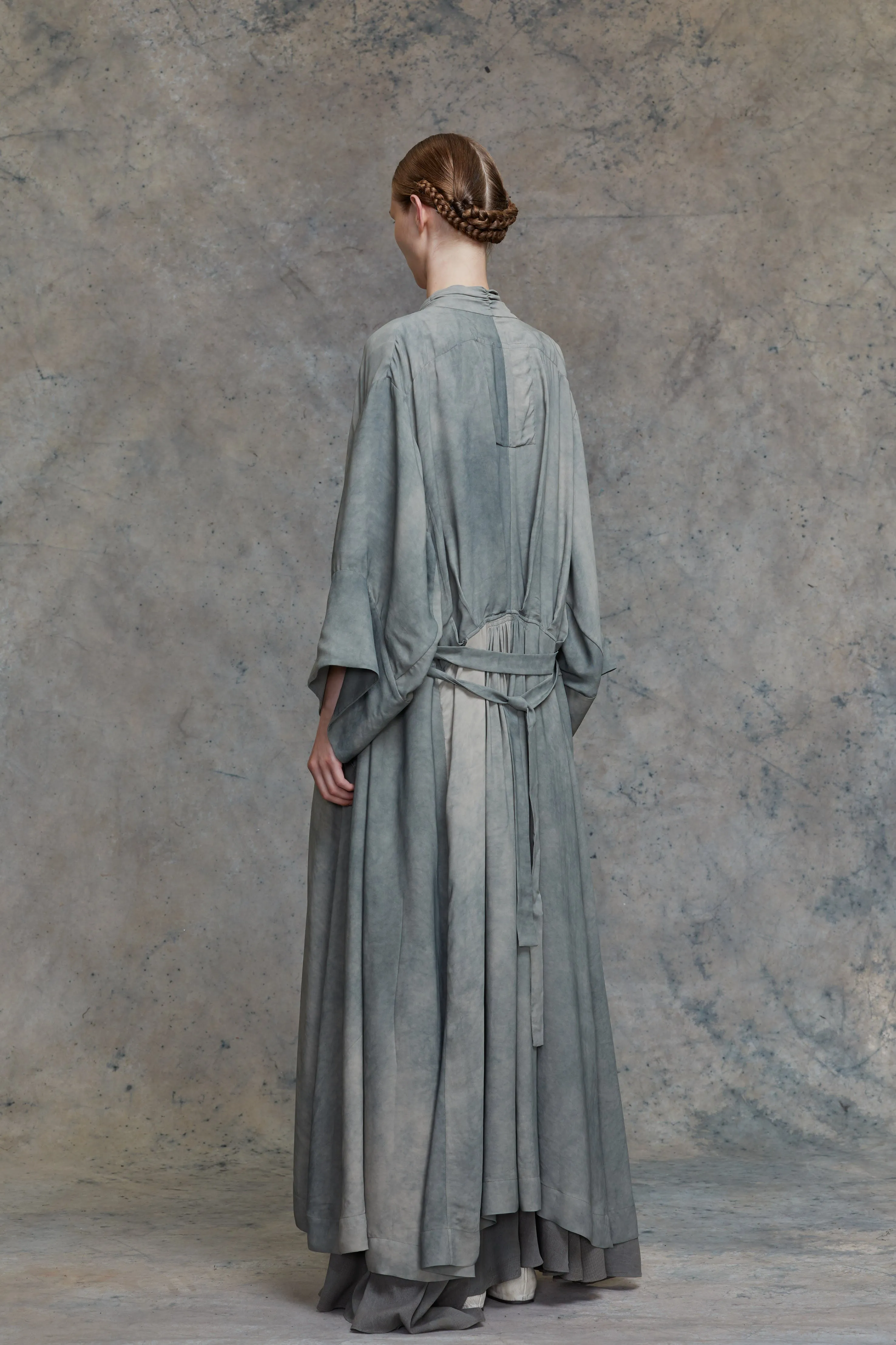 WIDE SLEEVE LONG DRESSCOAT sold by ziggy chen product image thumbnail 3
