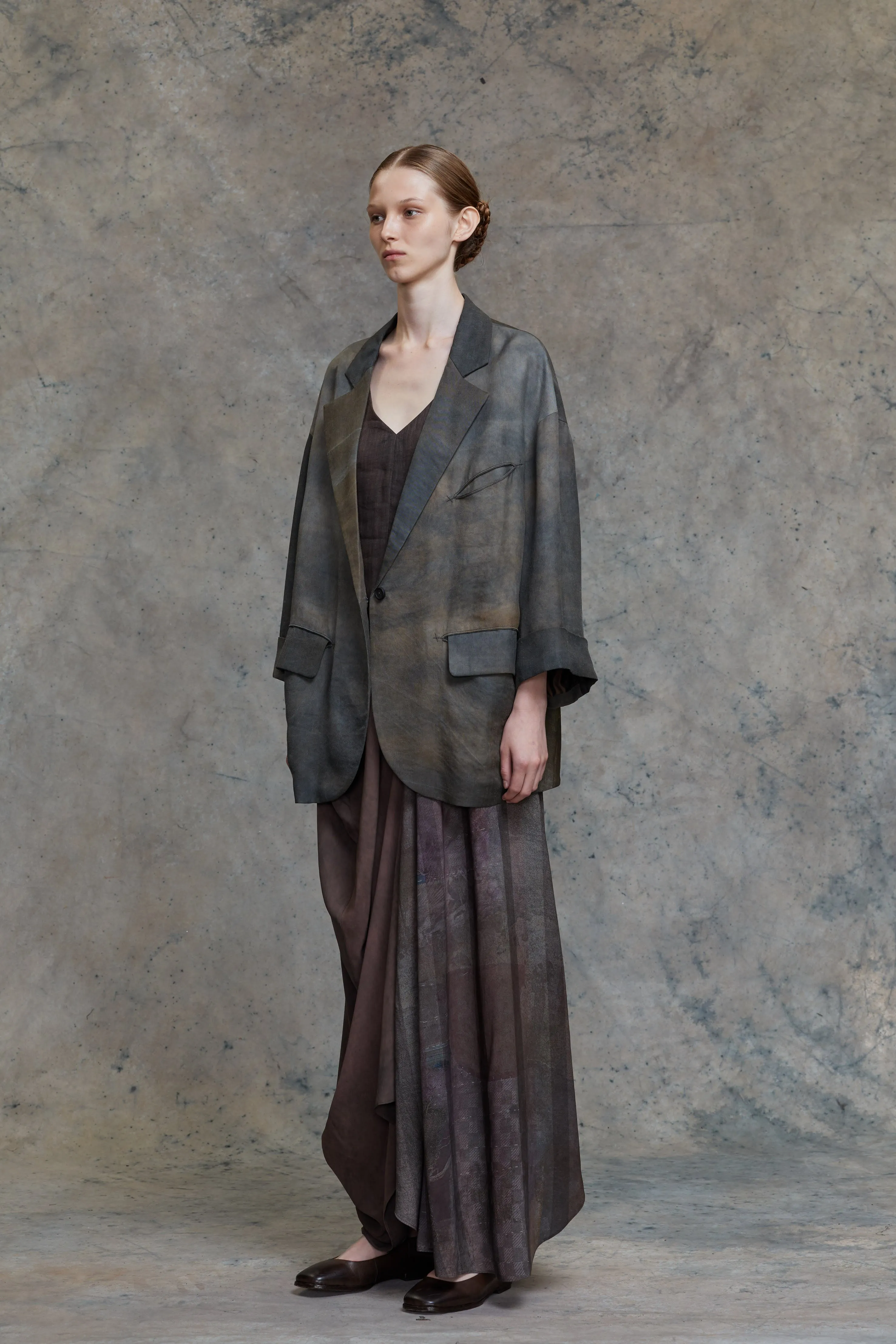 CUTOUT BACK MID SLEEVE JACKET sold by ziggy chen product image thumbnail 2