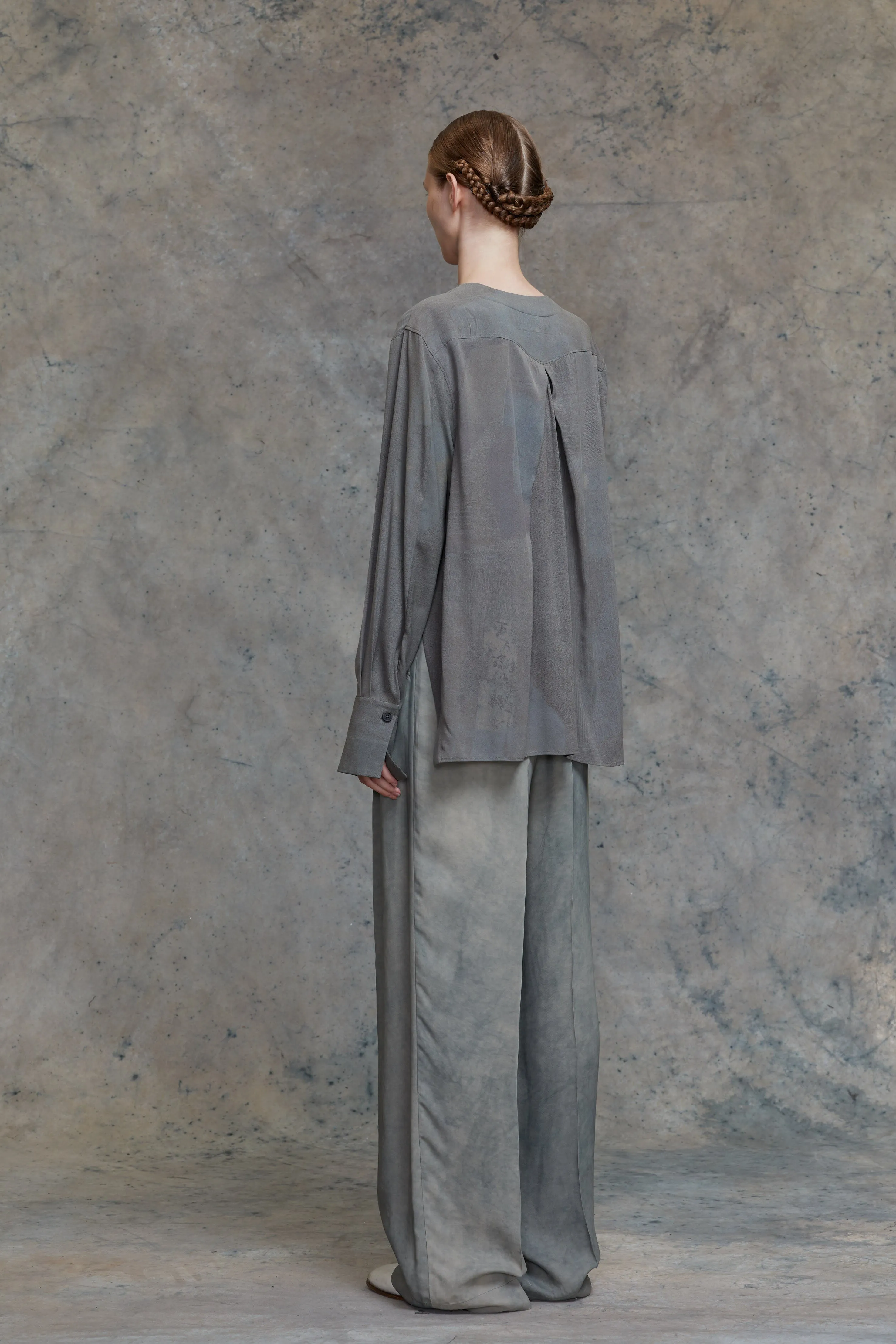 ASYMMETRIC WRINKLE SHIRT sold by ziggy chen product image thumbnail 3