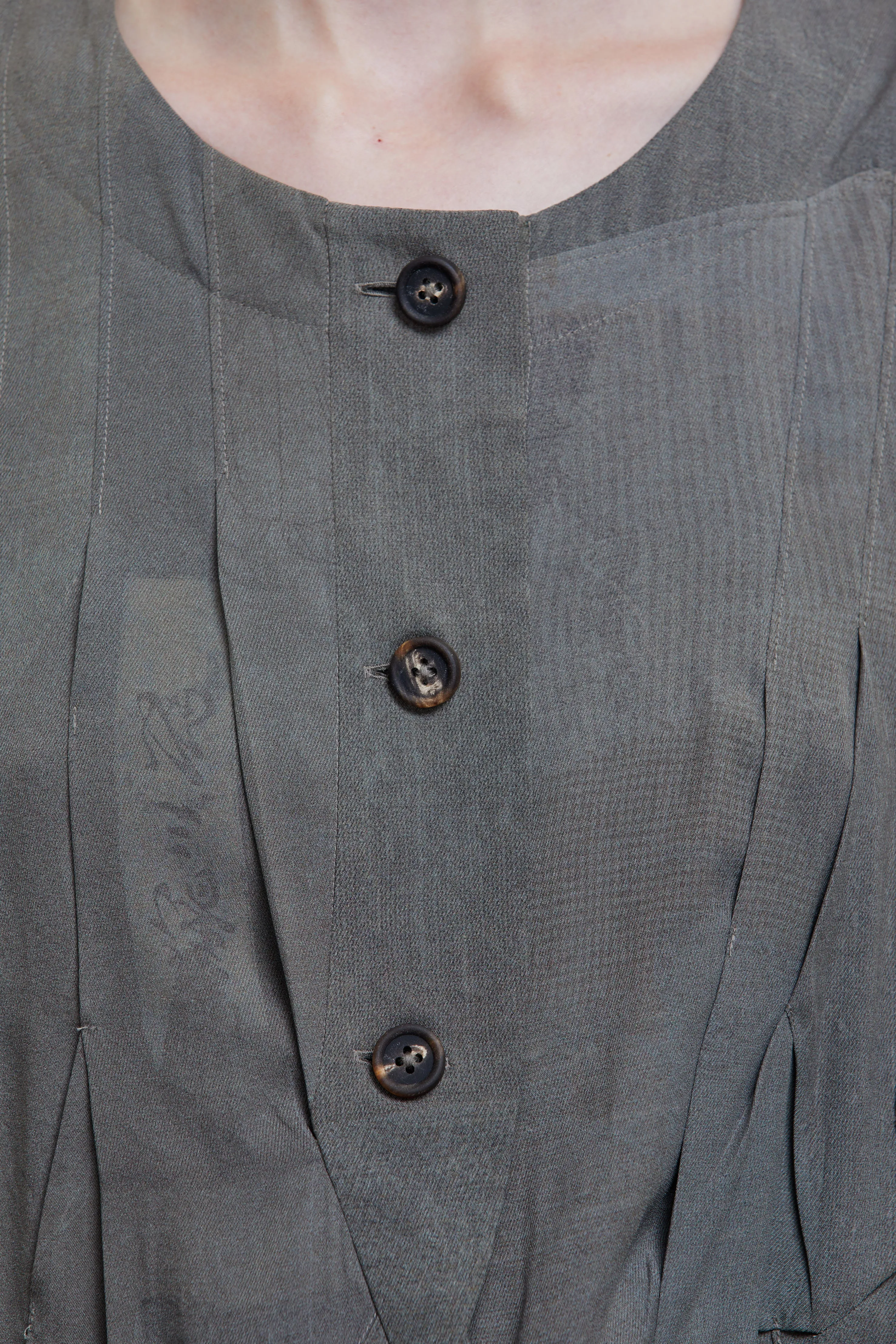 ASYMMETRIC WRINKLE SHIRT sold by ziggy chen product image thumbnail 5