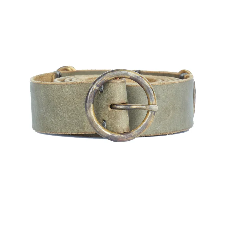 VINTAGE BRASS ROUND BUCKLE BELT sold by ziggy chen