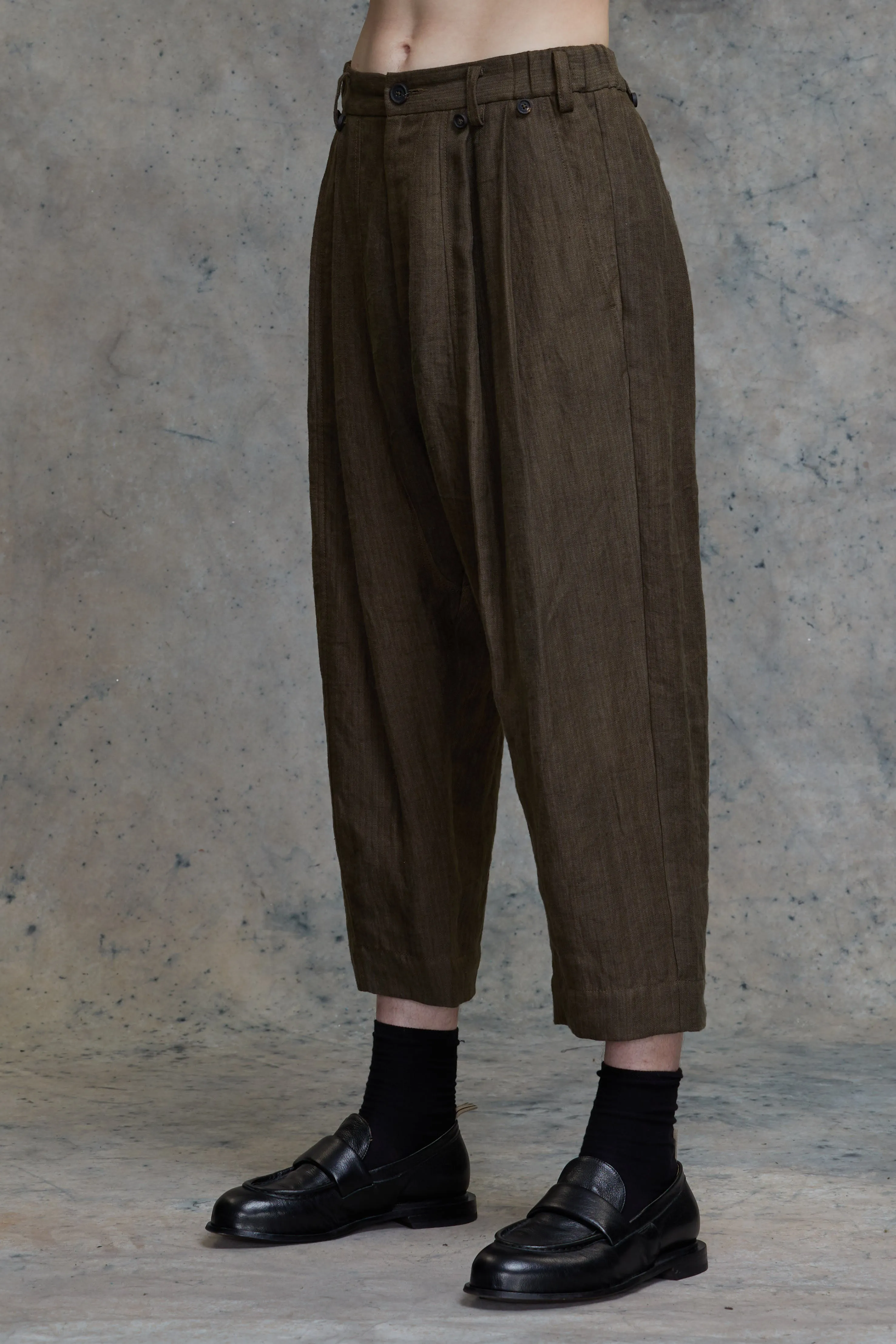 FRONT PLEAT TAPERED LONG TROUSERS sold by ziggy chen product image thumbnail 2