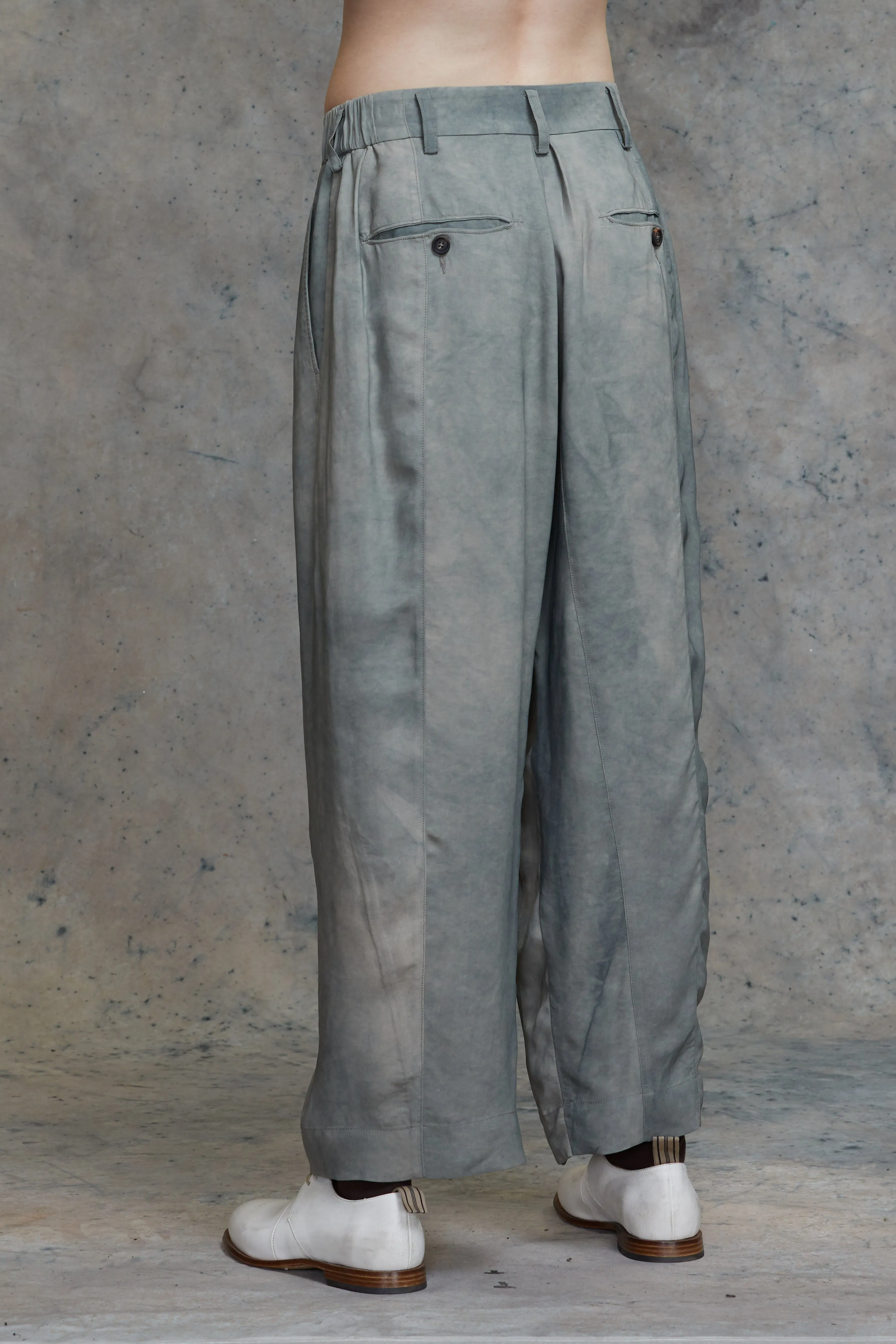 FRONT PLEAT TAPERED LONG TROUSERS sold by ziggy chen product image thumbnail 3