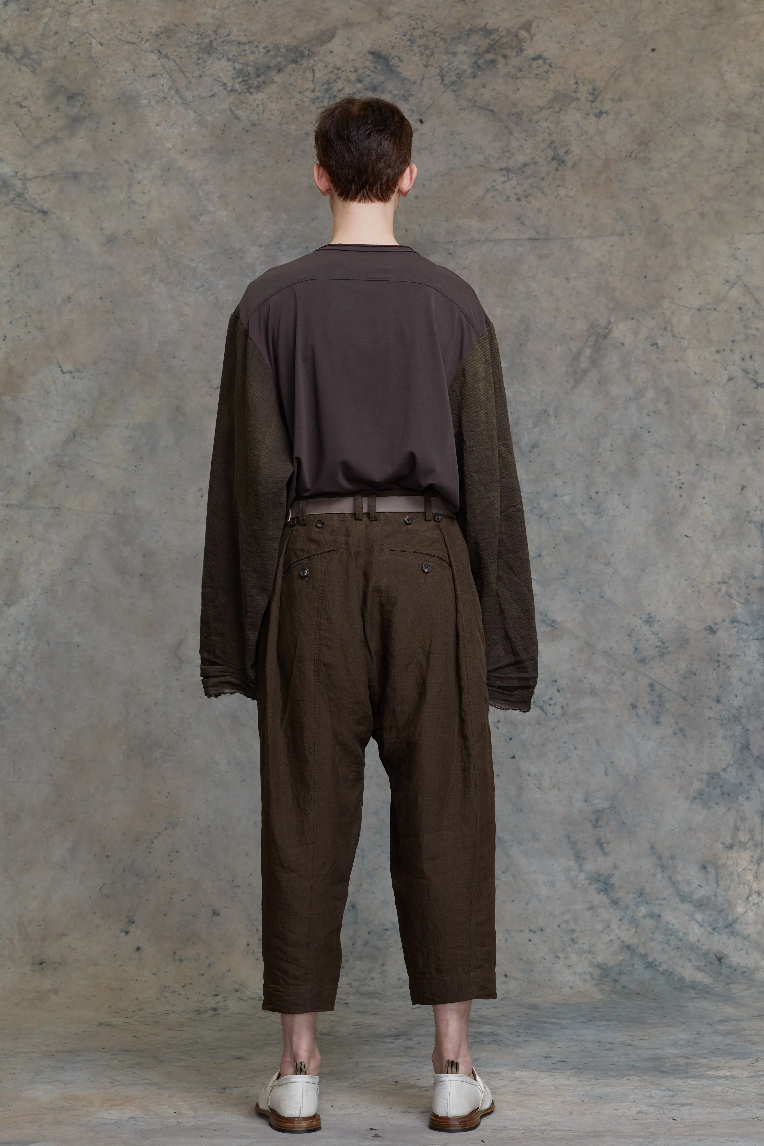 PLEATED DROP-CROTCH CROPPED TROUSERS sold by ziggy chen product image thumbnail 4
