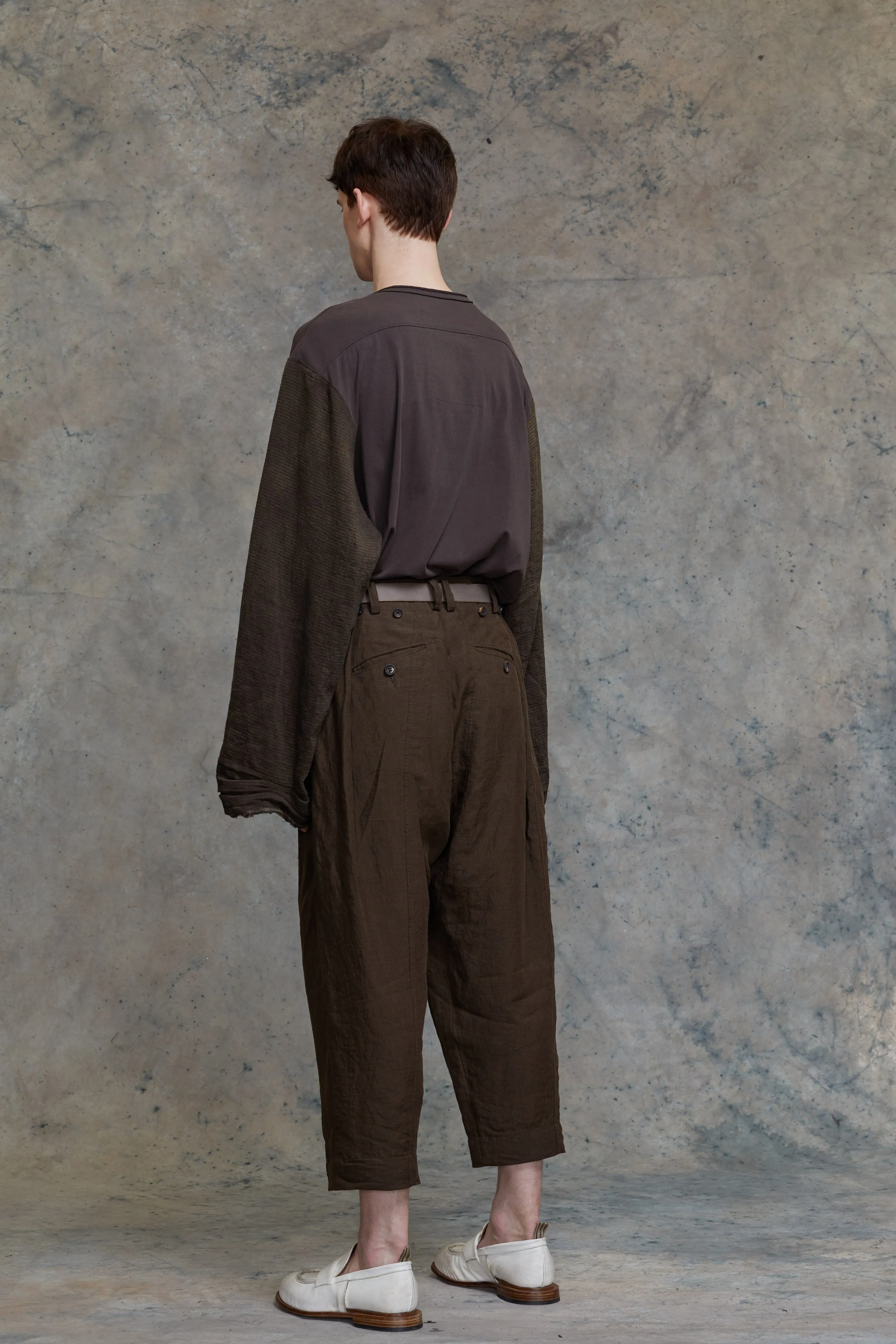 PLEATED DROP-CROTCH CROPPED TROUSERS sold by ziggy chen product image thumbnail 3