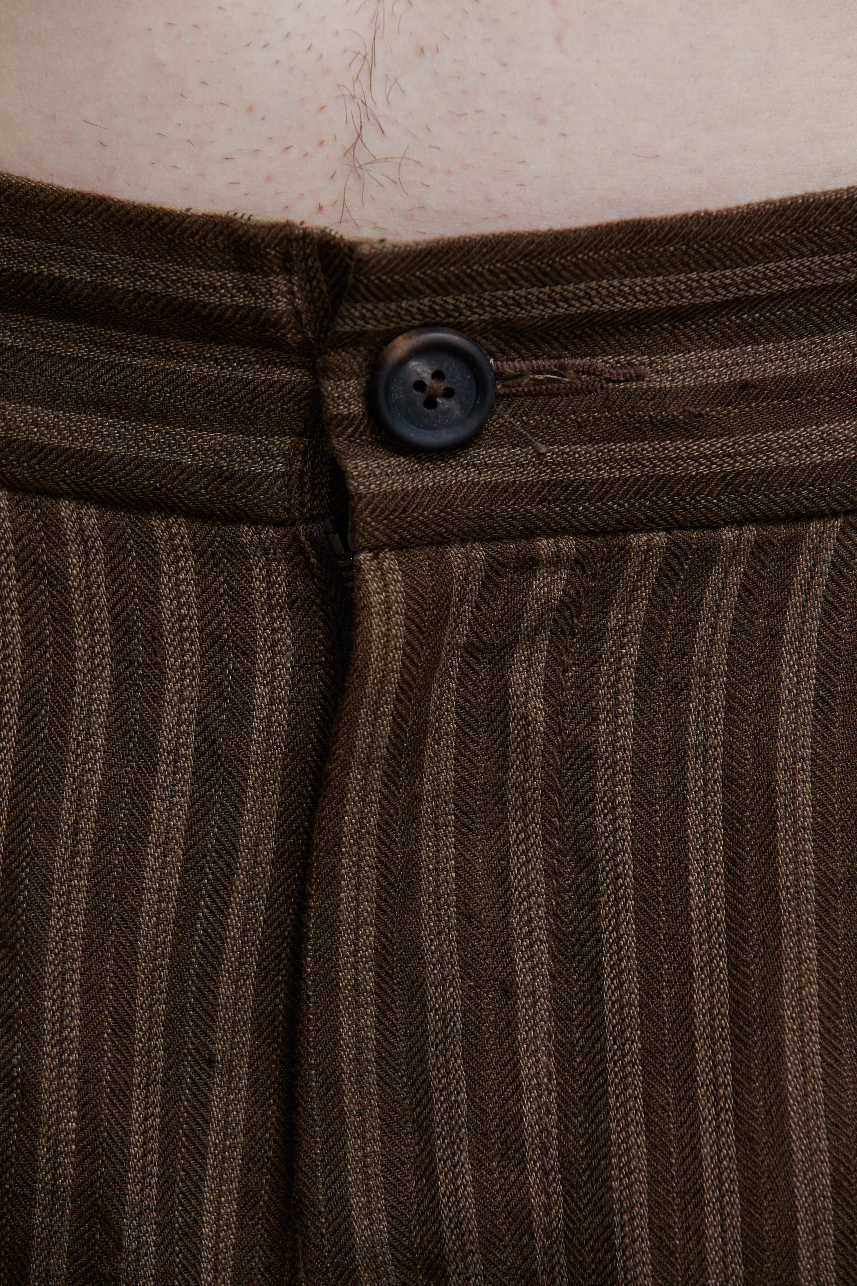 FRONT PLEAT TAPERED LONG TROUSERS sold by ziggy chen product image thumbnail 5