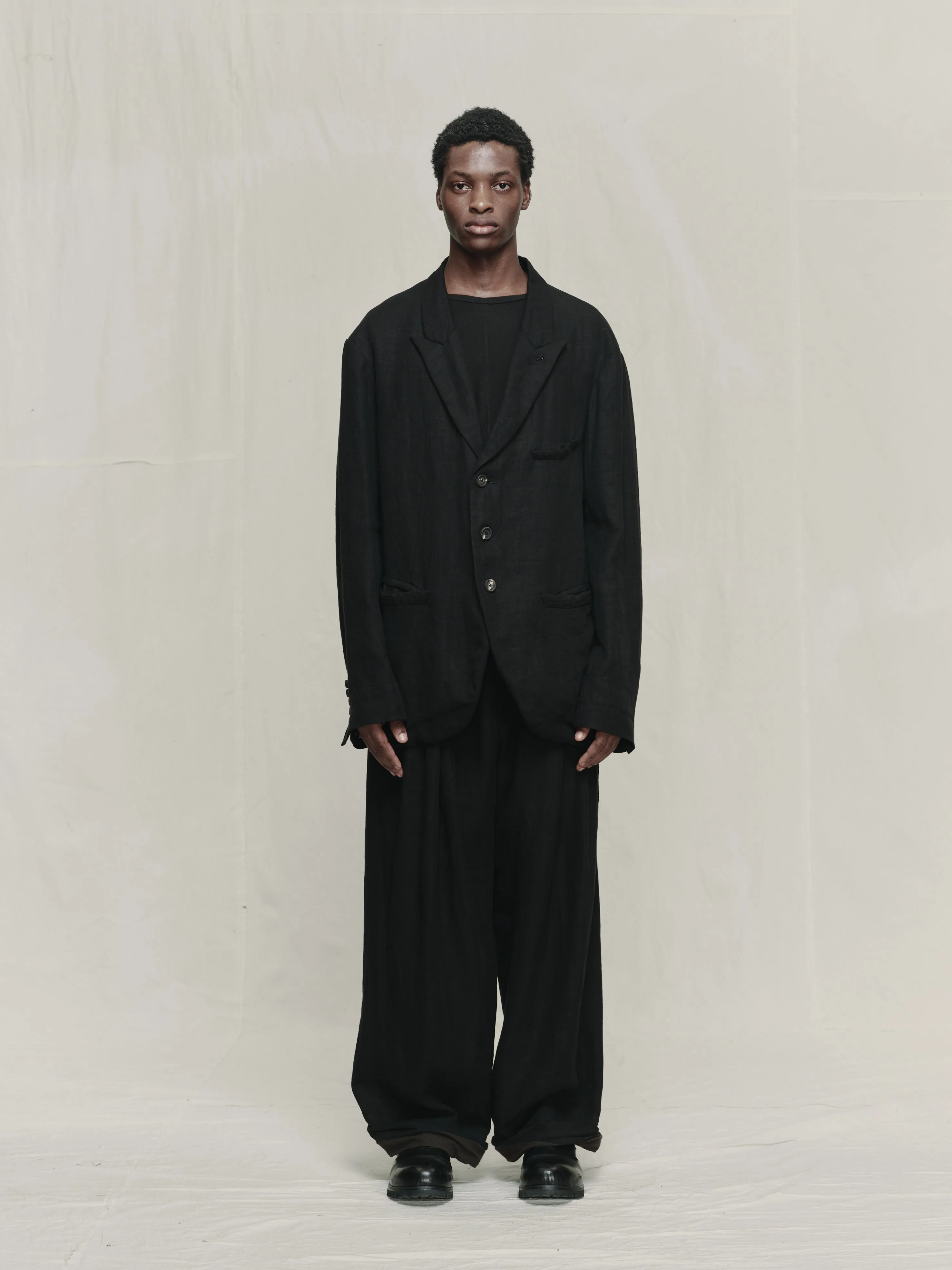 CLASSIC THREE BUTTON BLAZER sold by ziggy chen