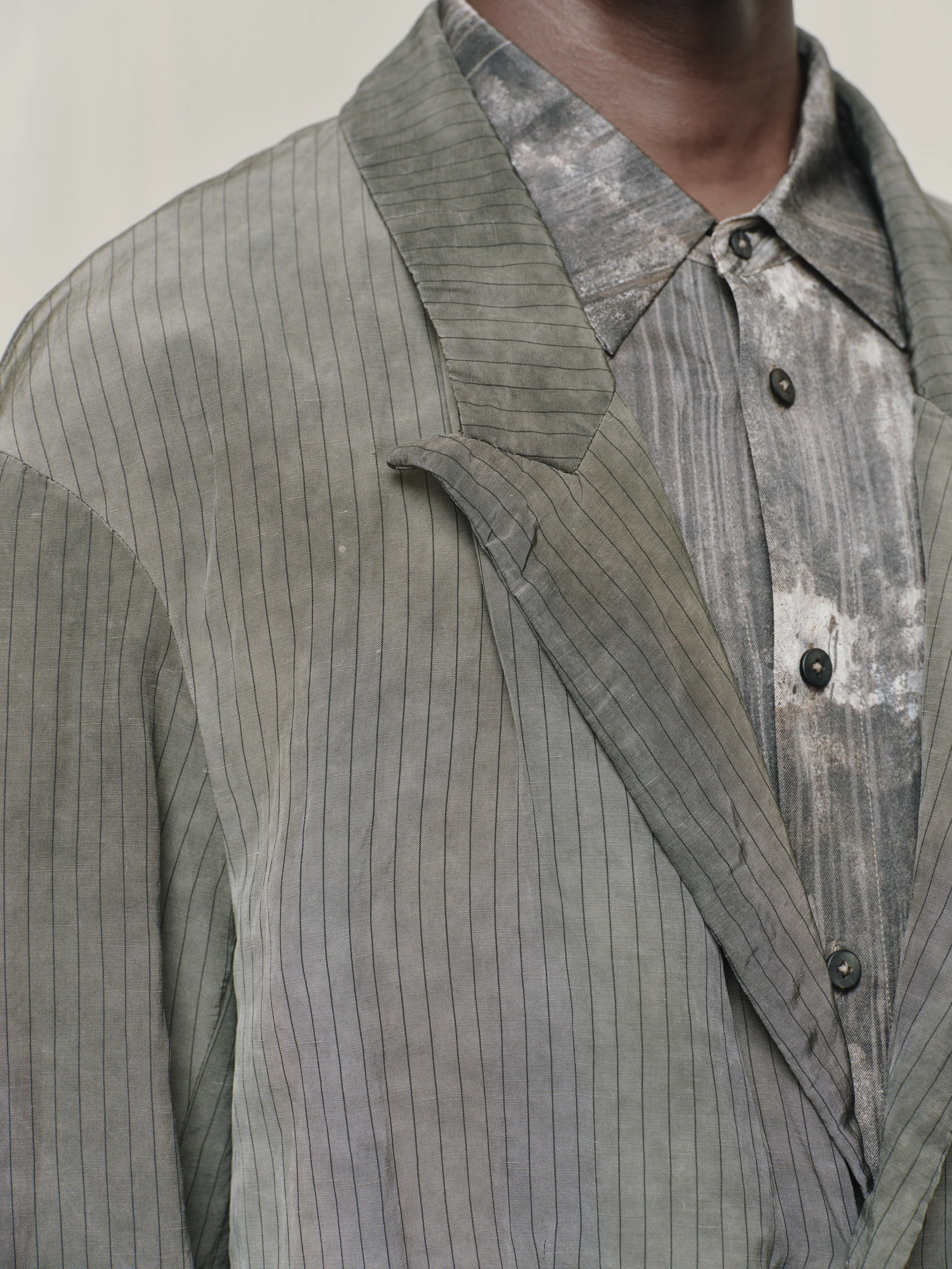 CLASSIC THREE BUTTON BLAZER sold by ziggy chen product image thumbnail 5