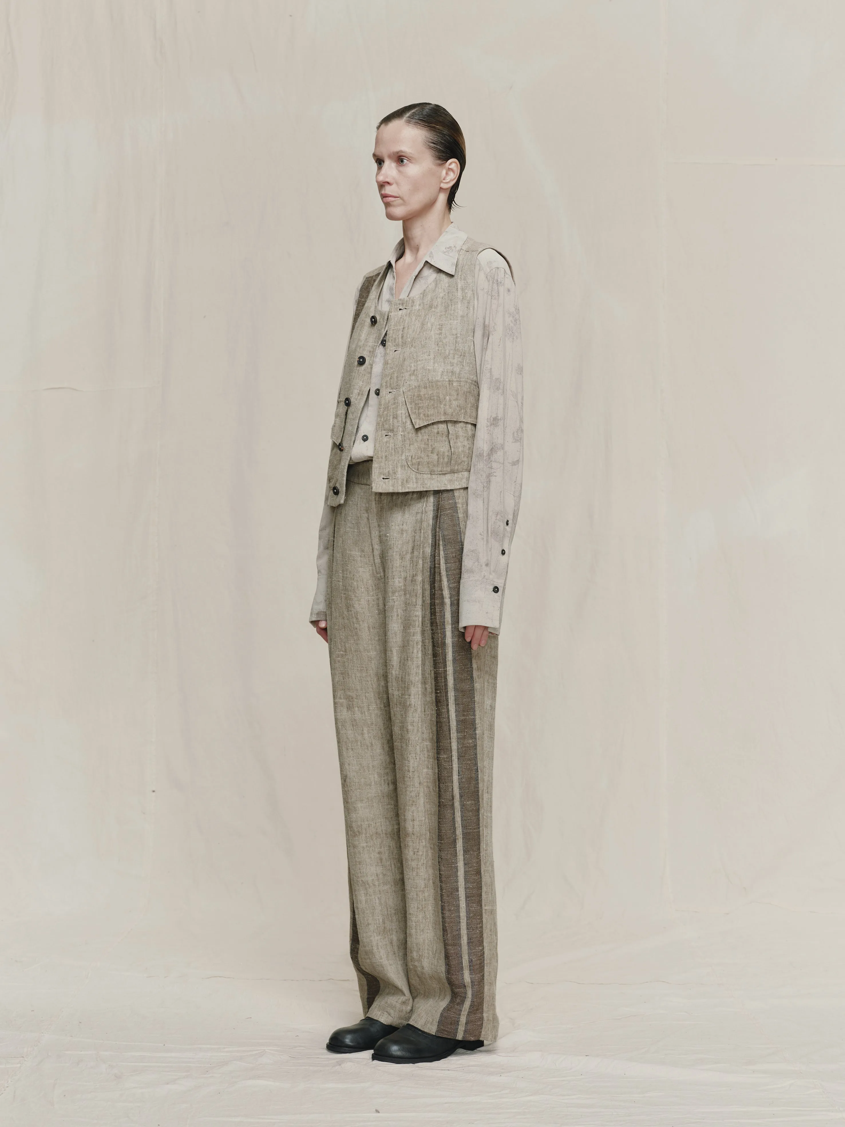 WORKERS GILET sold by ziggy chen product image thumbnail 2
