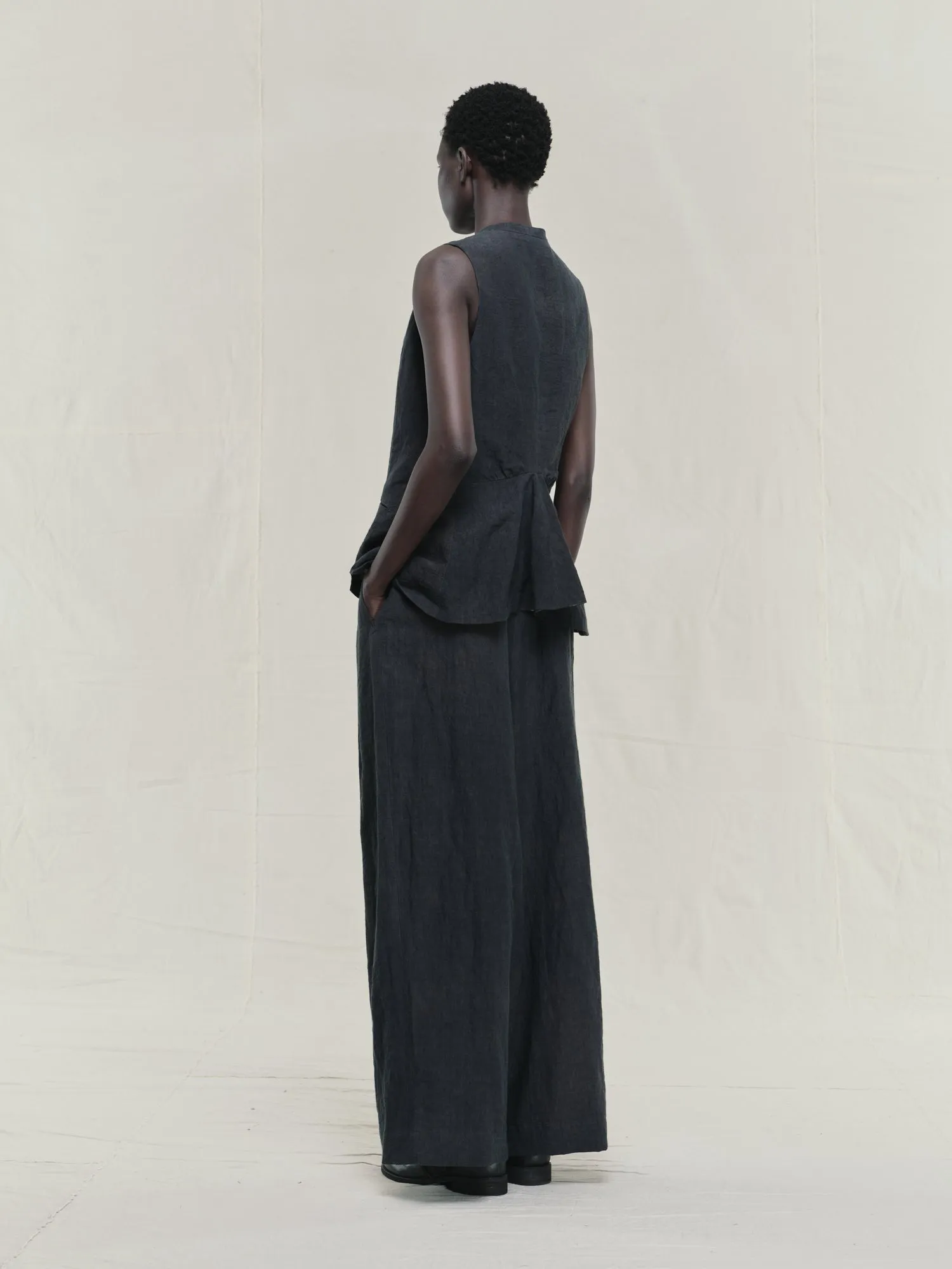 CLASSIC GILET sold by ziggy chen product image thumbnail 3