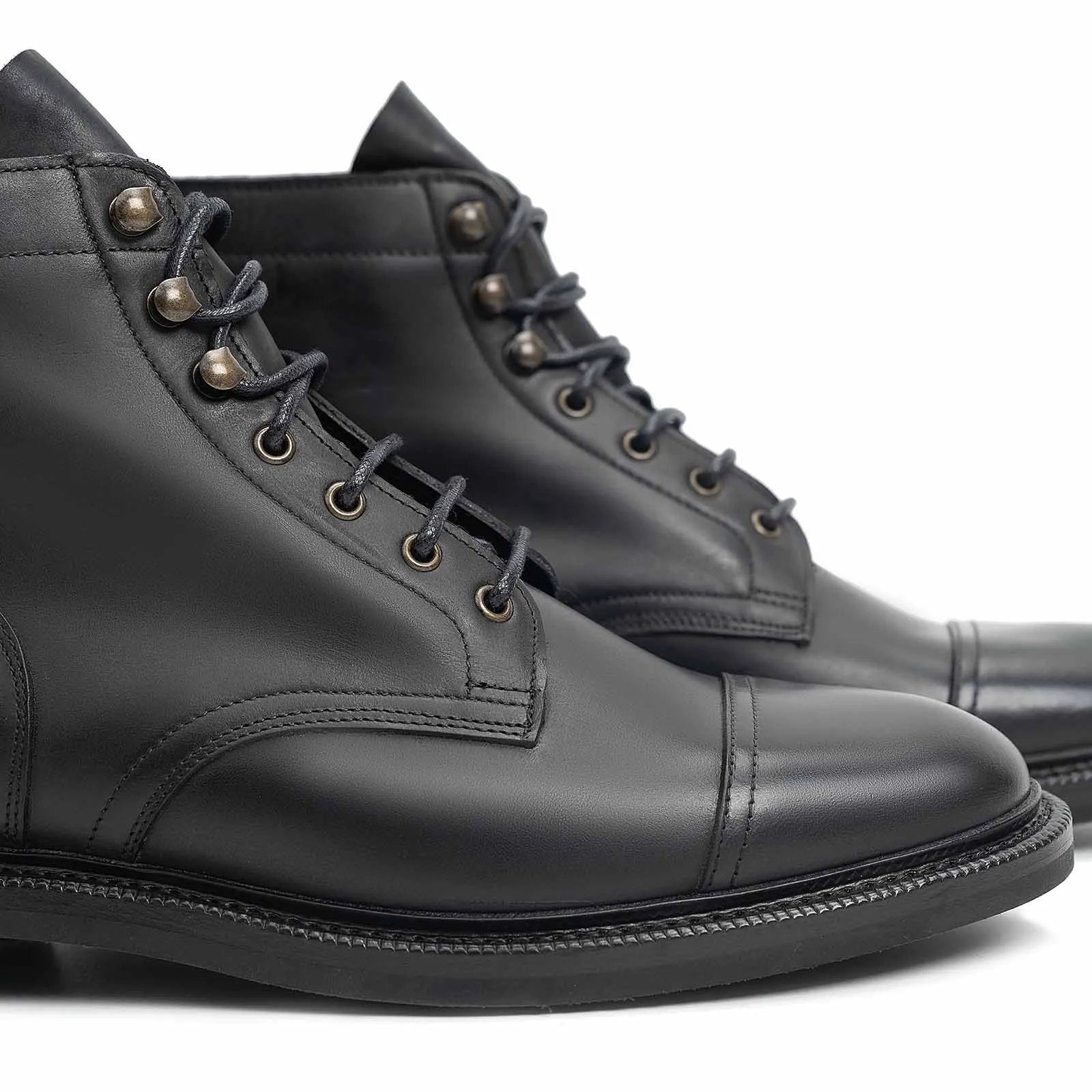 514386 - BLACK WAXY CALF - E sold by Meermin product image thumbnail 2