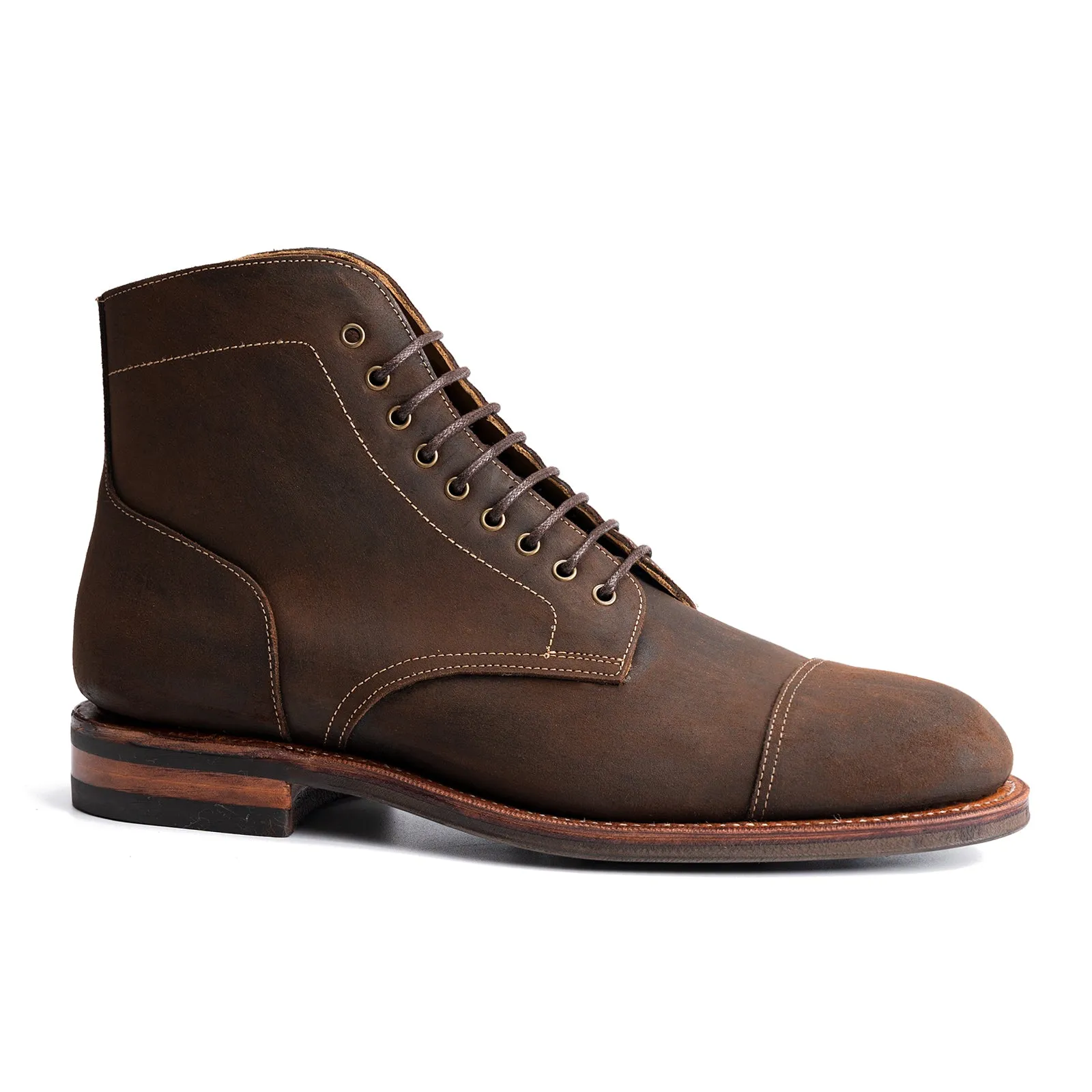 101387 - RUST WAXY COMMANDER - E sold by Meermin