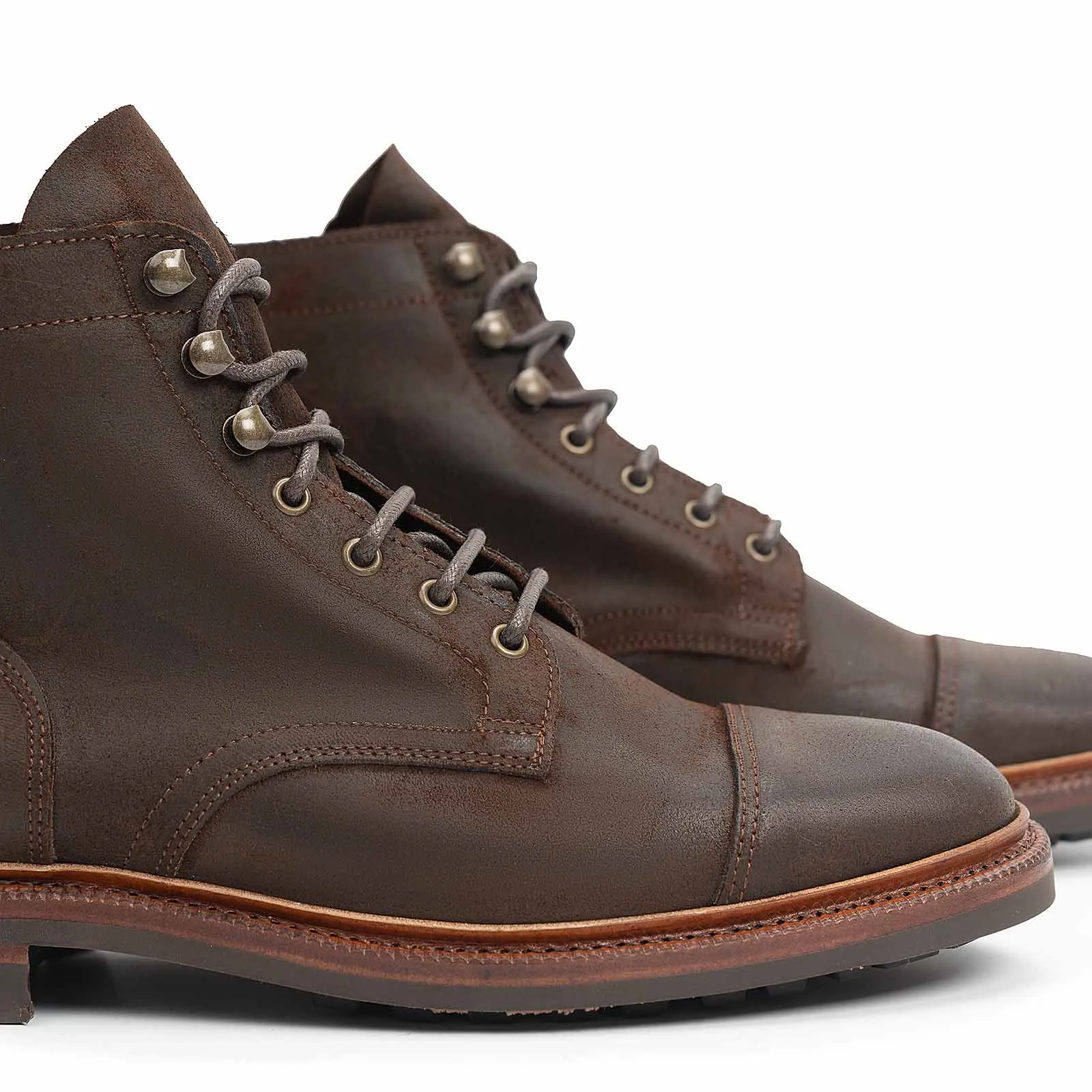514386 - RUST WAXY COMMANDER - E sold by Meermin product image thumbnail 2