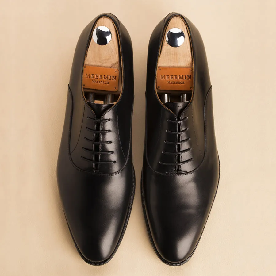 102620 - BLACK FREUDENBERG - E sold by Meermin