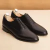 102620 - BLACK FREUDENBERG - E sold by Meermin
