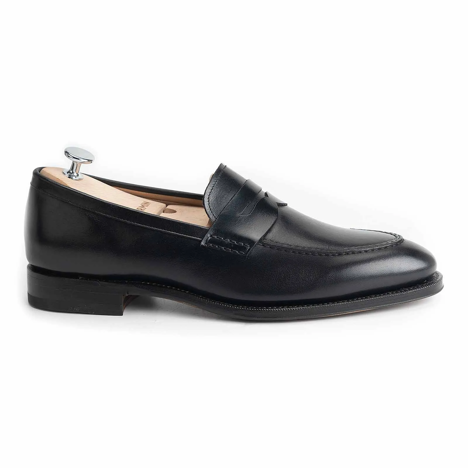 102411 - BLACK CALF - E sold by Meermin