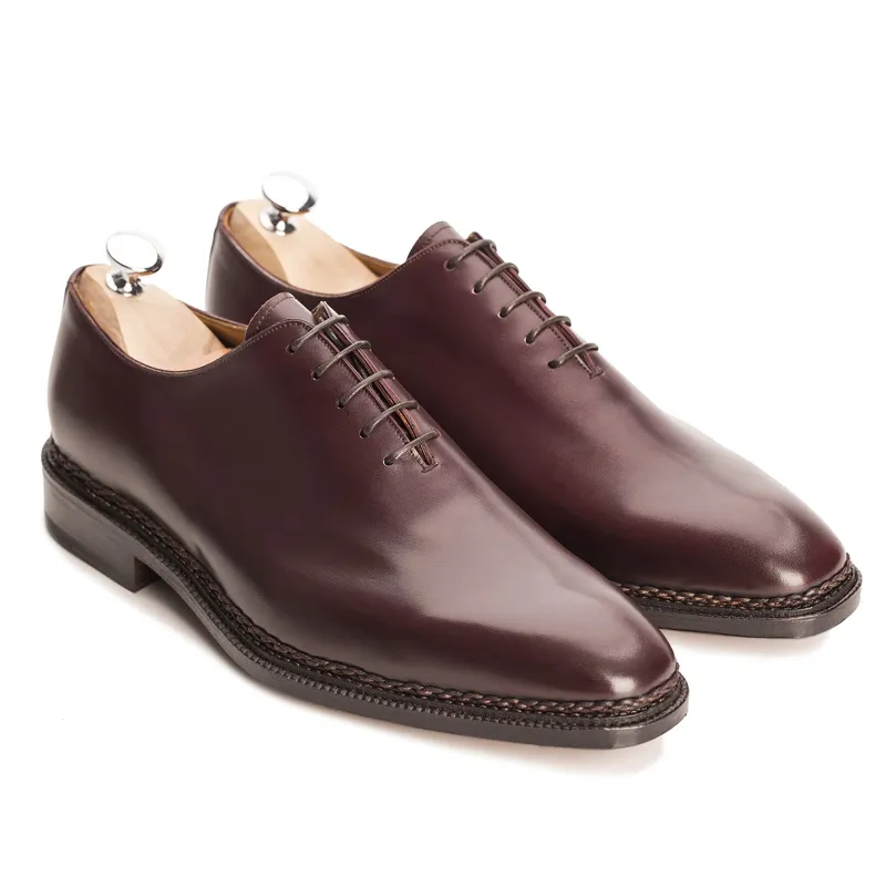 106540 - BURGUNDY NATURCALF - E sold by Meermin