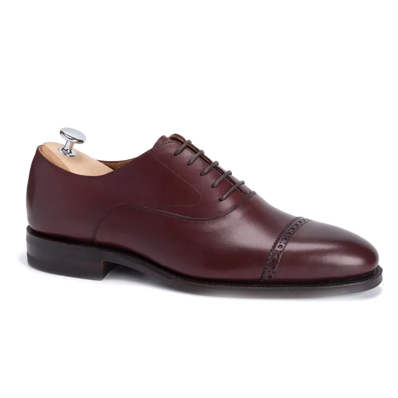 101440 - BURGUNDY CALF - E sold by Meermin