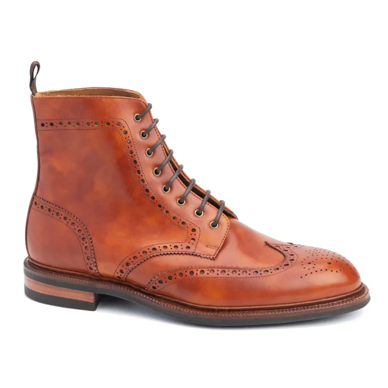 101514 - GOLD MUSEUM CALF - E sold by Meermin