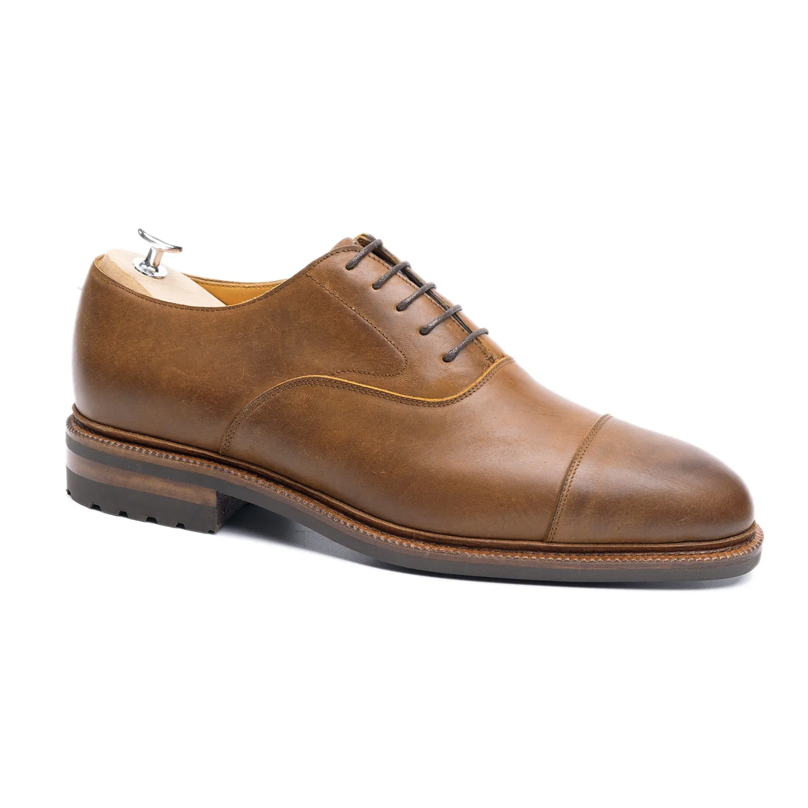 116660 - TOBACCO WAXY SHELL CORDOVAN - E (ULTRAFLEX SYSTEM) sold by Meermin